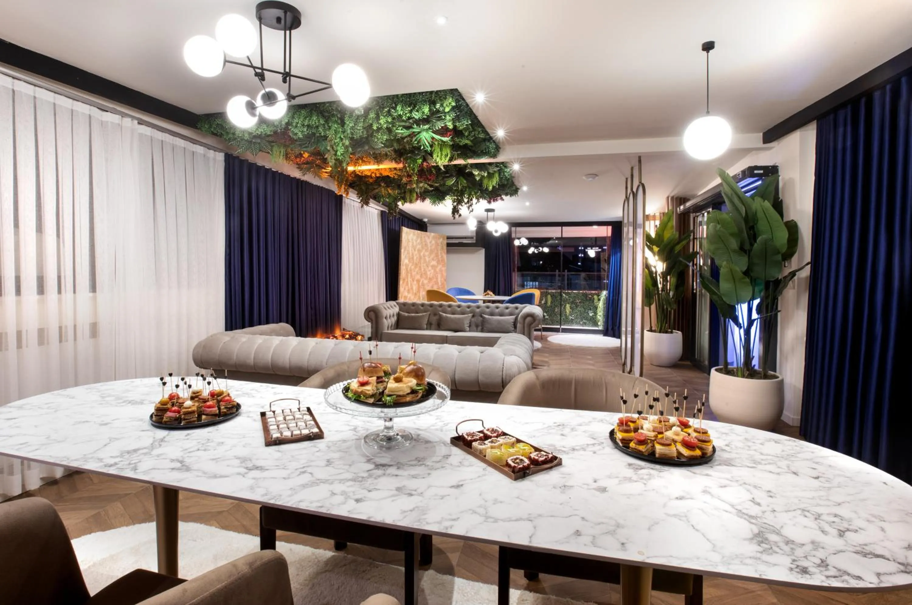 Lounge or bar in Walton Gardens Pera