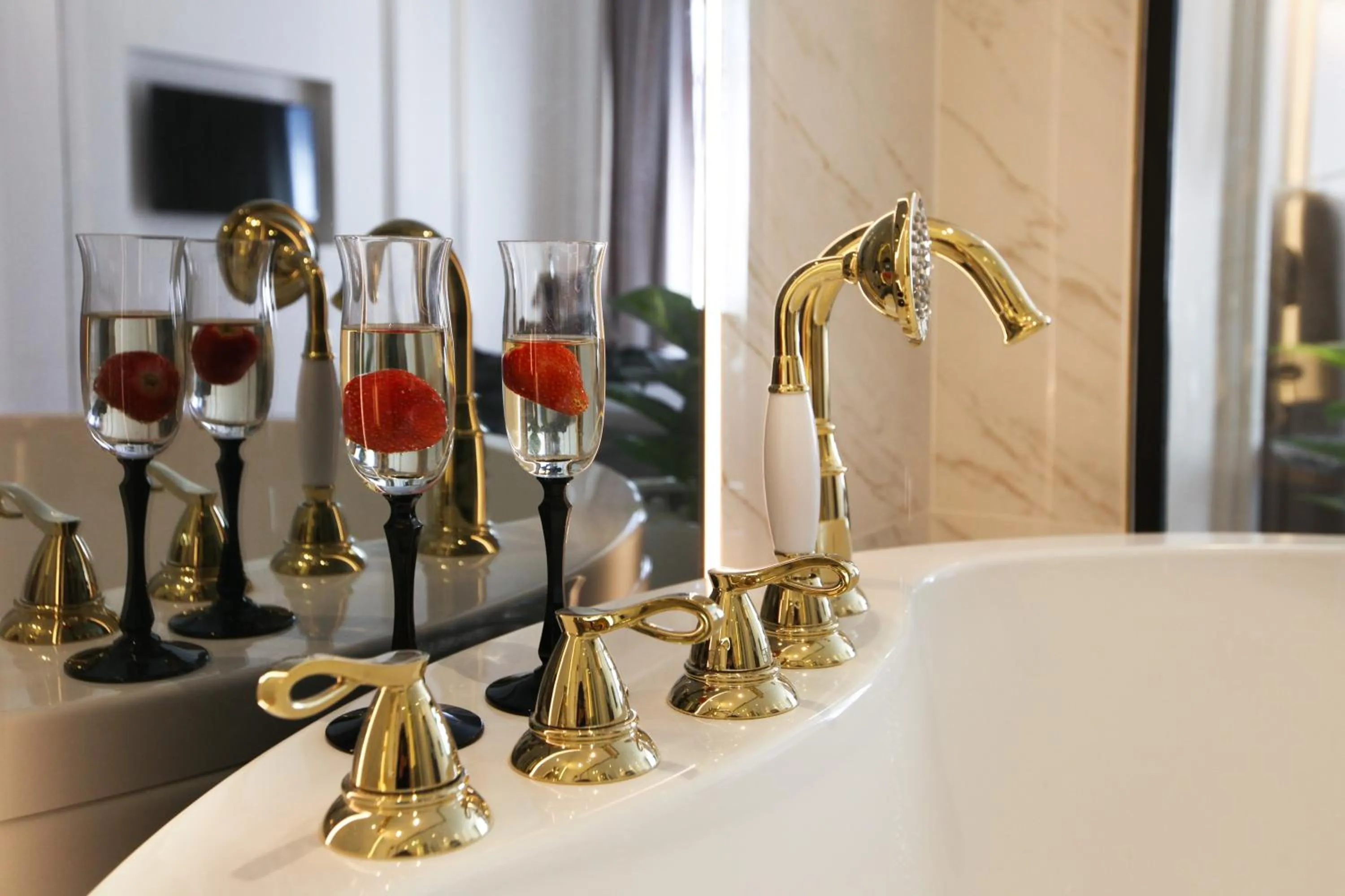 Bathroom in Walton Gardens Pera