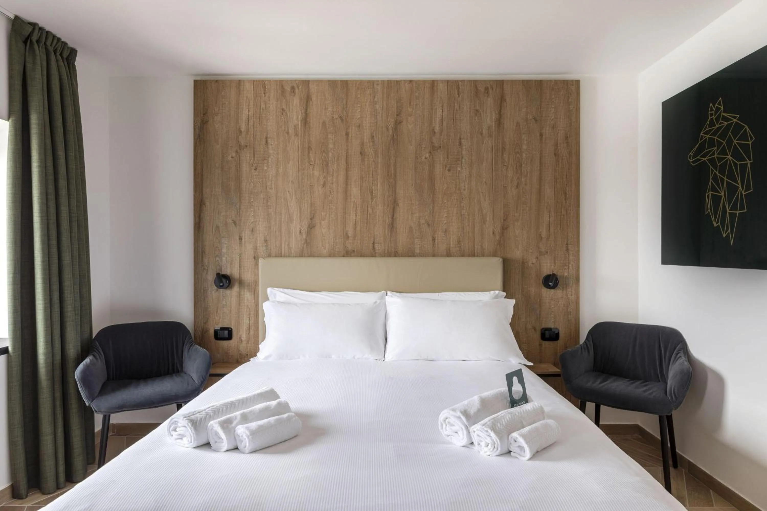 Photo of the whole room, Bed in B&B Hotel Passo Tre Croci Cortina