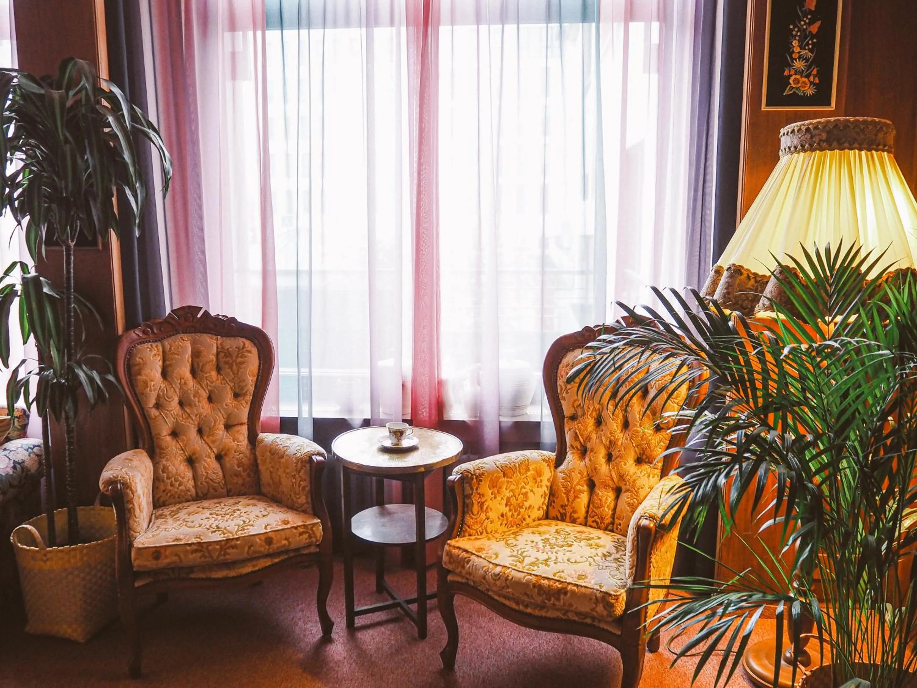 Living room in Tante ALMA's Mülheimer Hotel