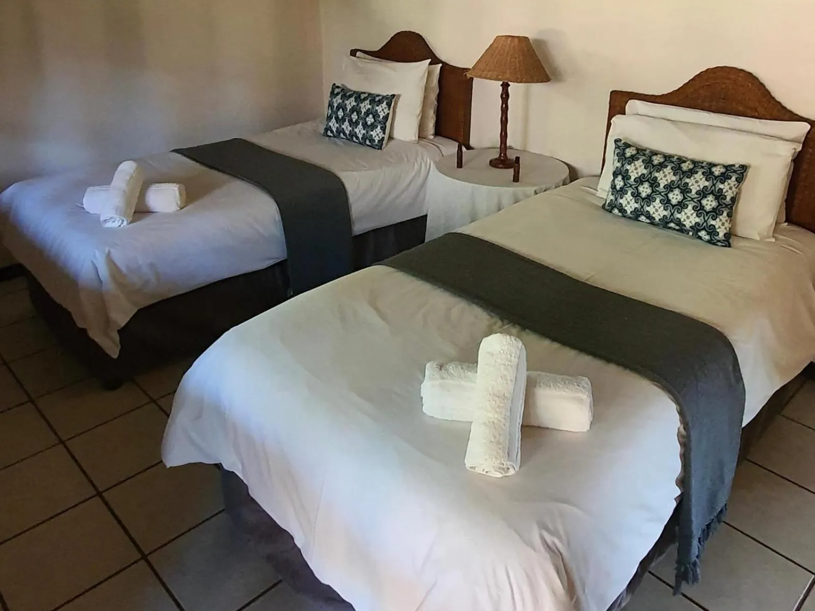 Bedroom, Bed in Glen Afric Country Lodge