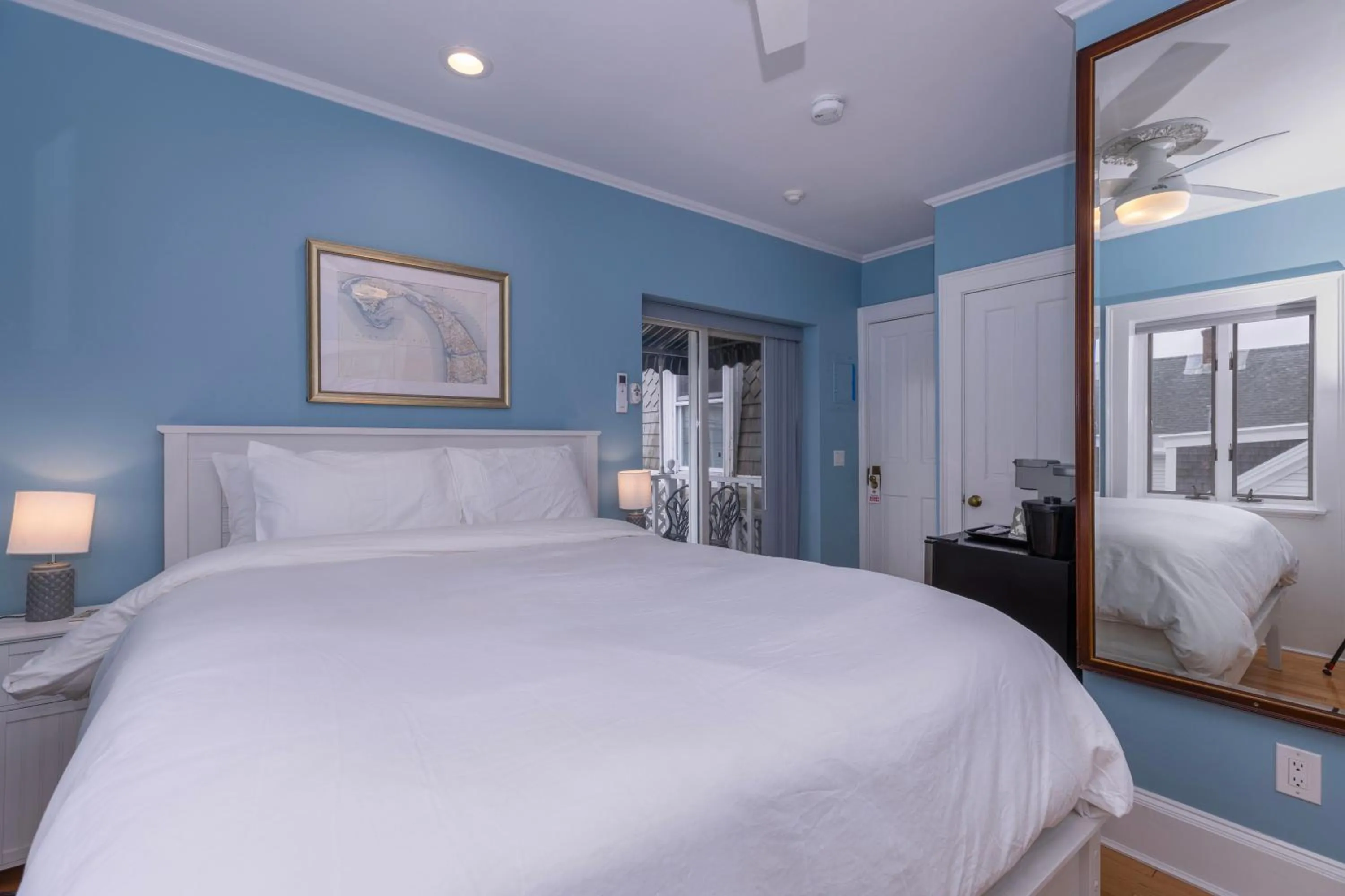 Patio in Prince Albert Guest House, Provincetown