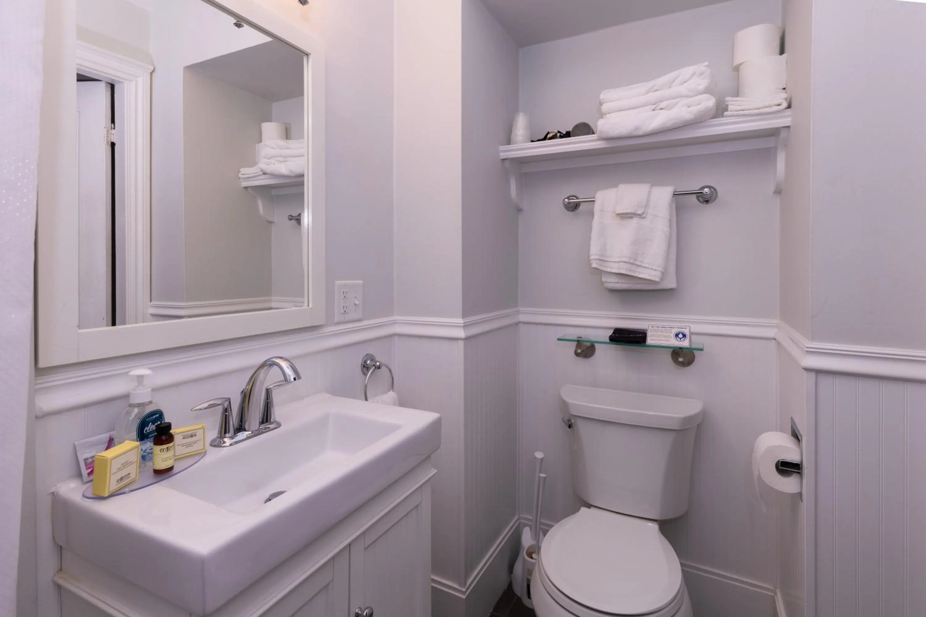Shower in Prince Albert Guest House, Provincetown