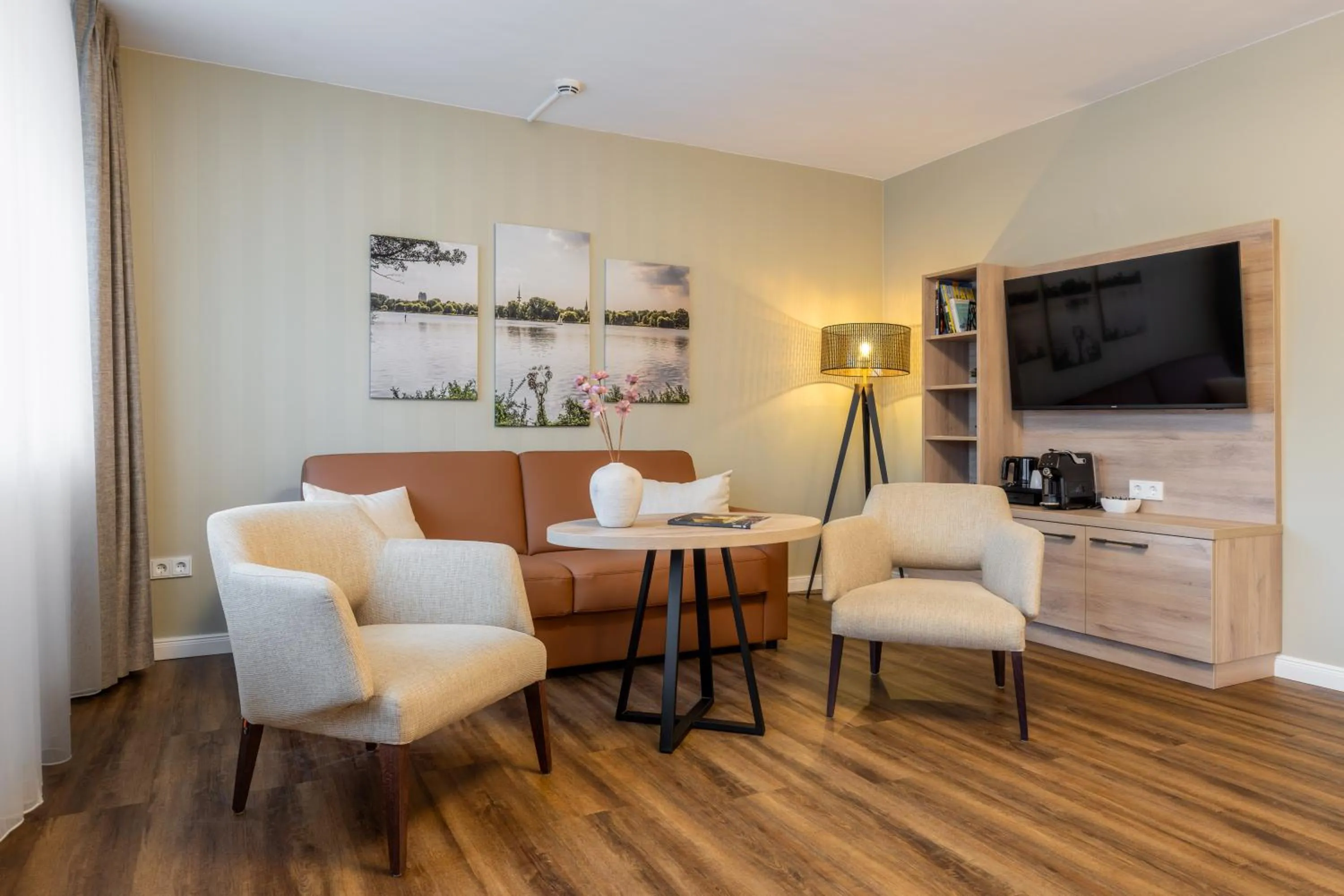 Photo of the whole room in Hotel Engel