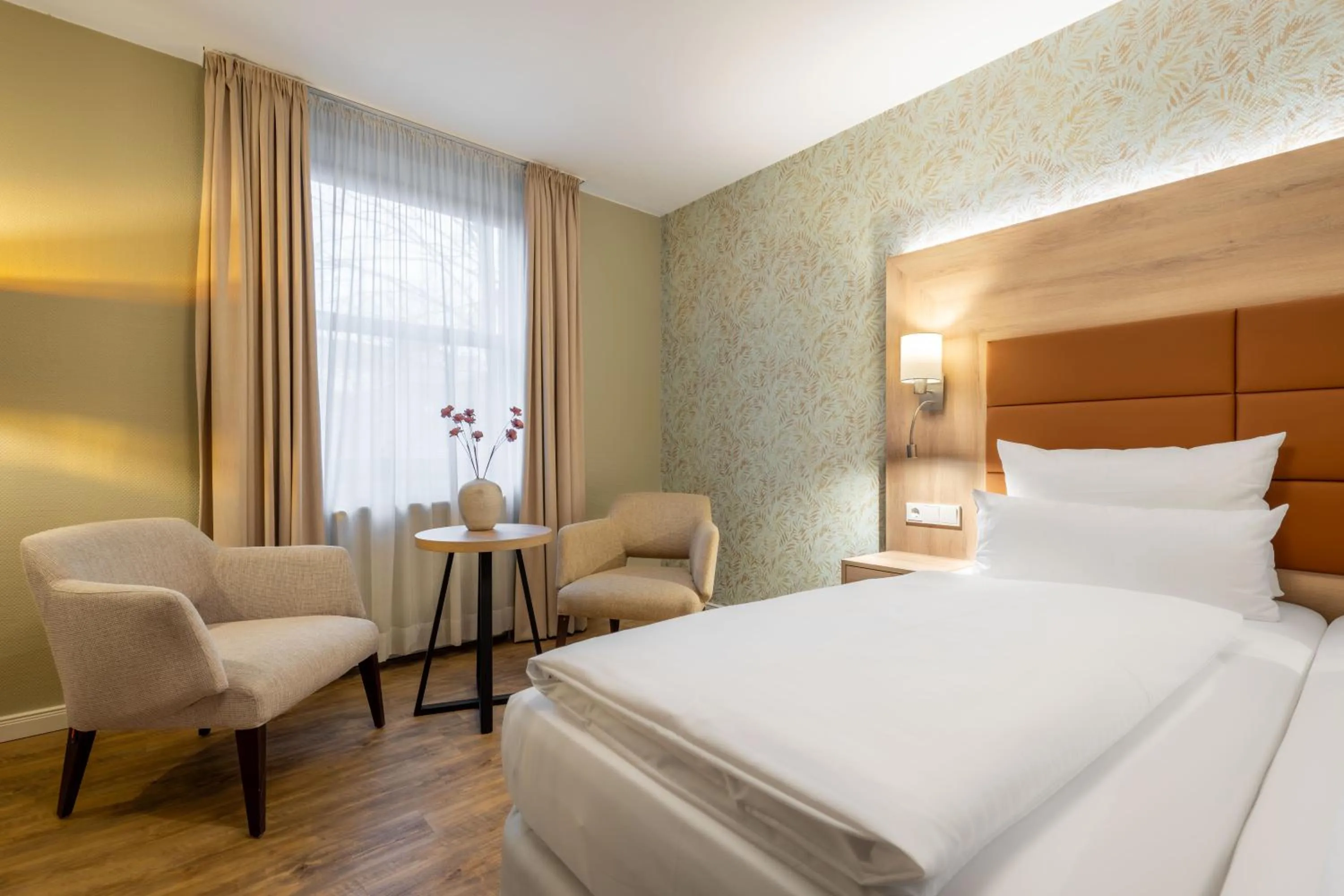 Photo of the whole room, Bed in Hotel Engel