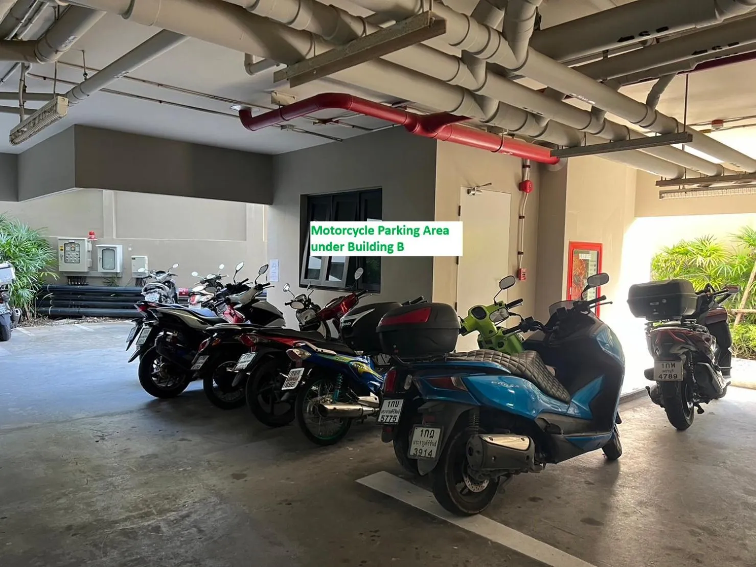 Parking in La Casita Hua Hin by Holiyay