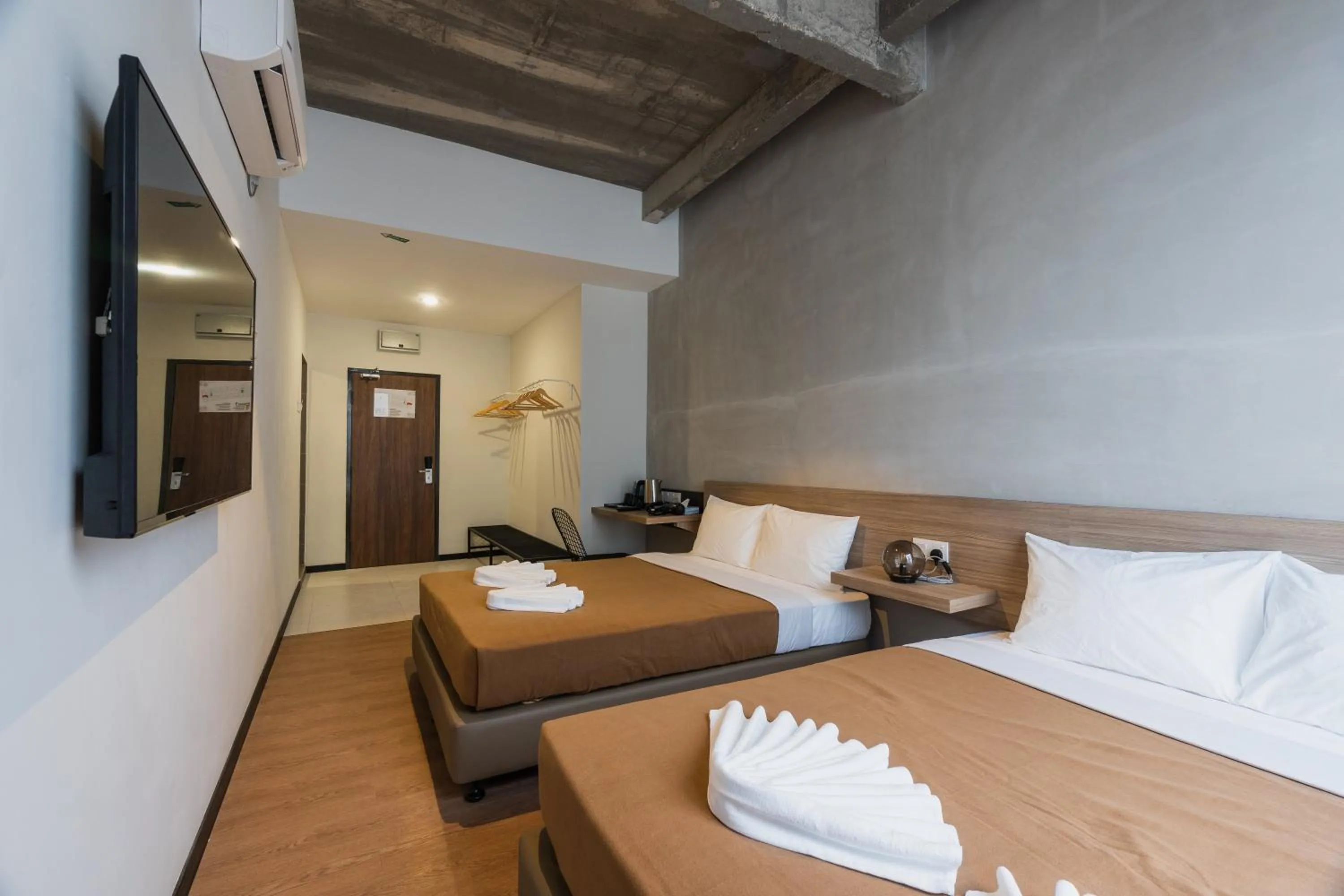 Property building, Bed in Urban Inn, SP Saujana