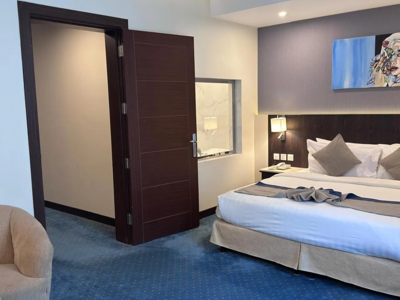 Bedroom, Bed in Coupard Hotel