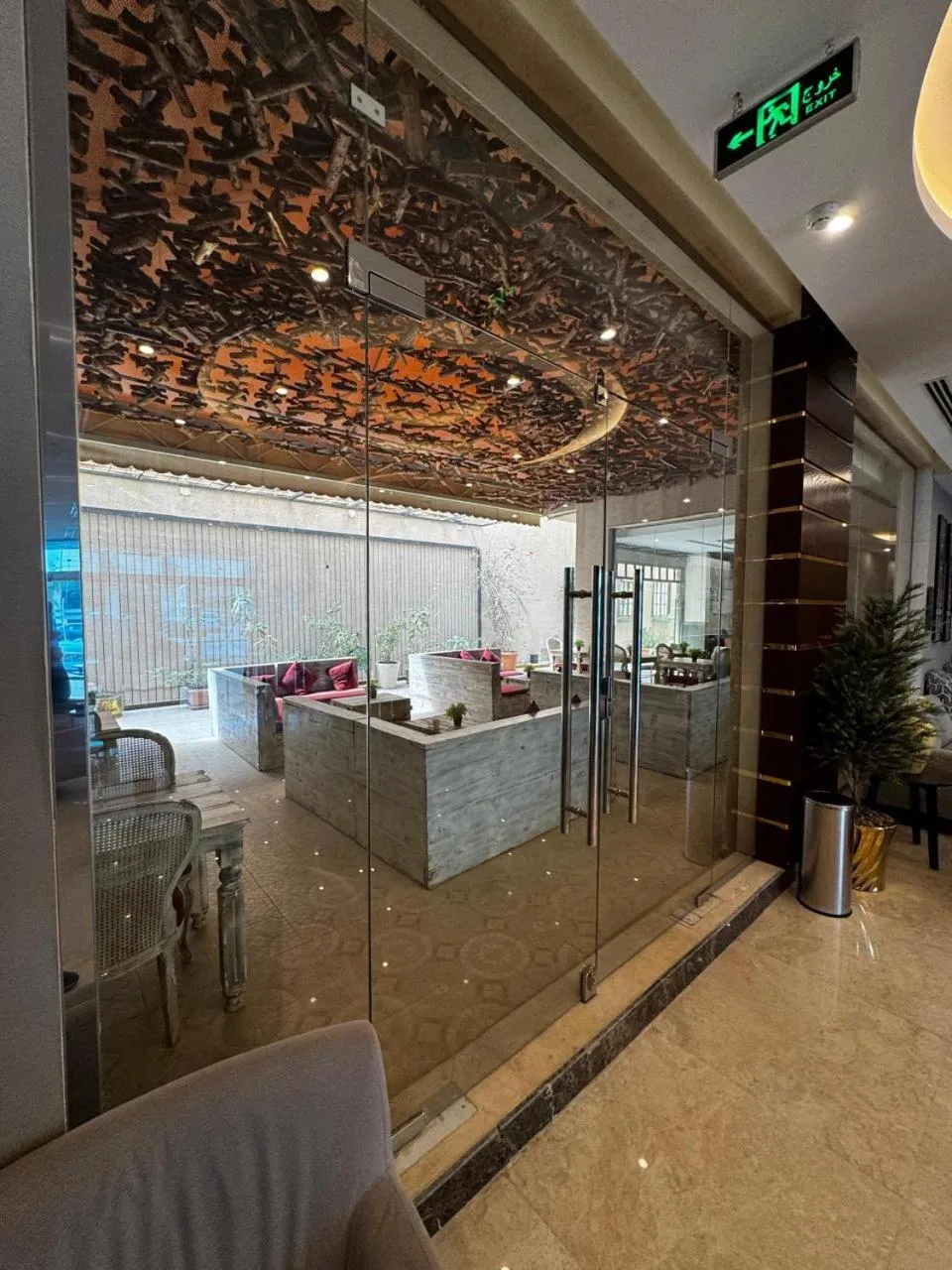 Coffee/tea facilities in Coupard Hotel