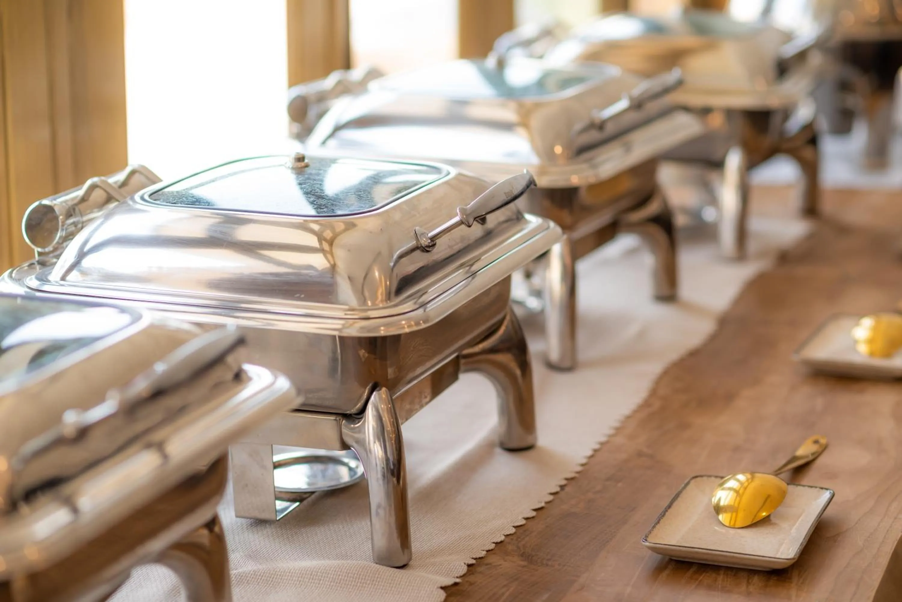 Restaurant/places to eat in Coupard Hotel