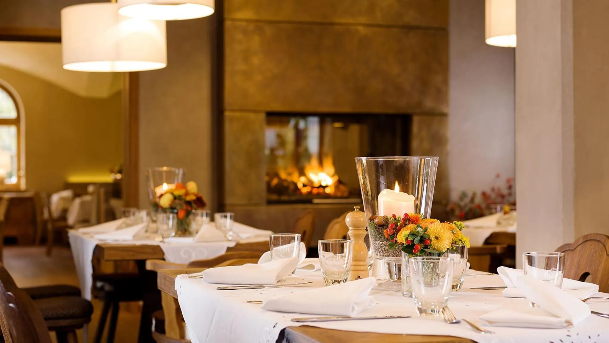 Restaurant/places to eat in Bauer Hotel und Restaurant