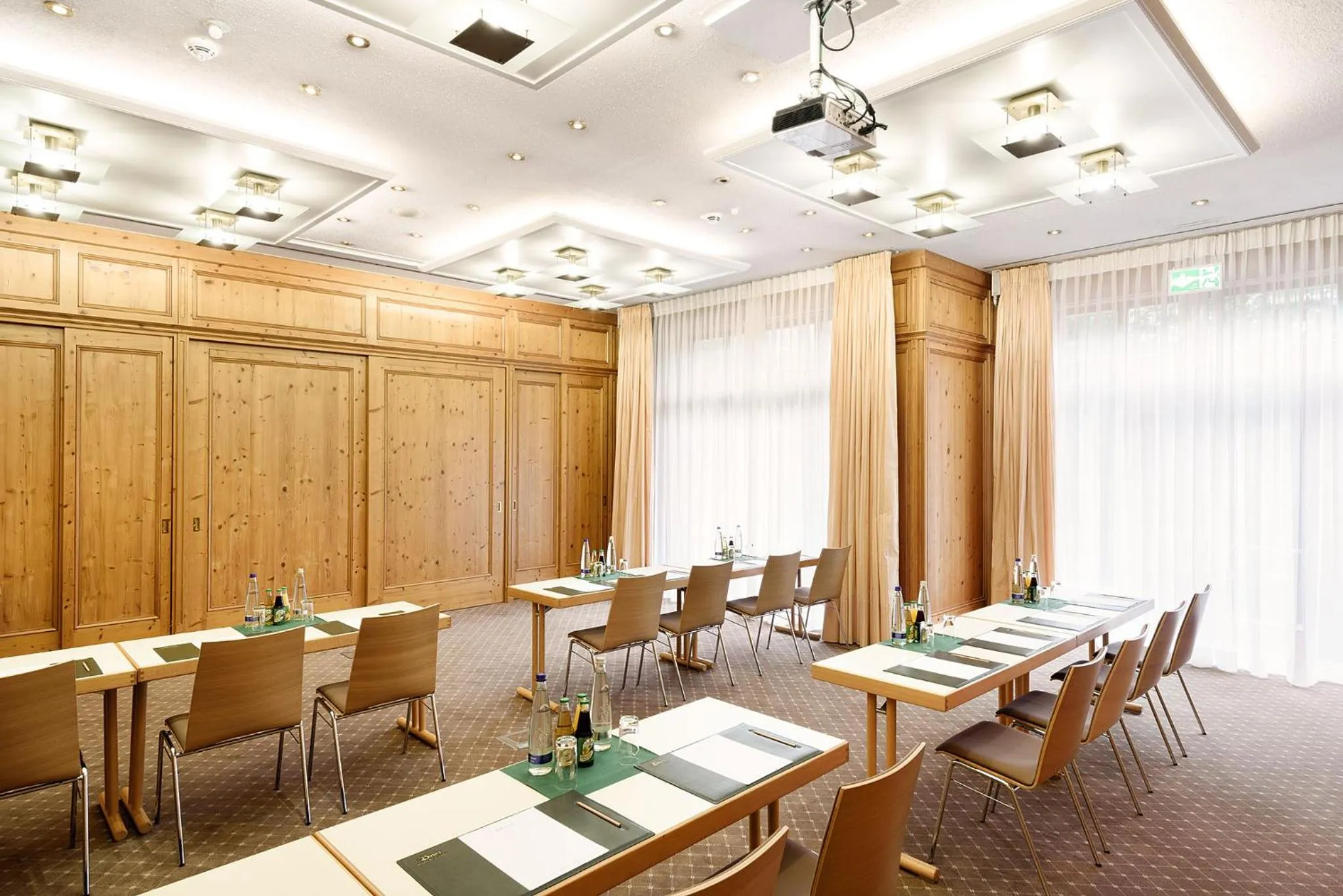 Meeting/conference room in Bauer Hotel und Restaurant