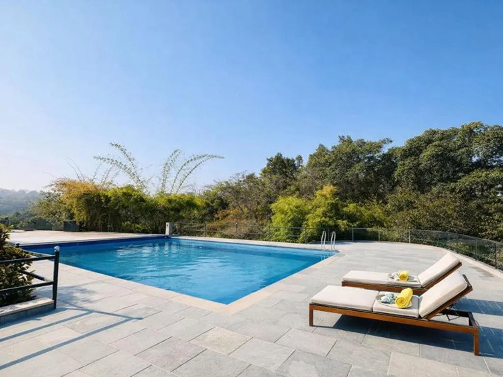 Swimming pool in The Sky Imperial Jungle Camp Resort