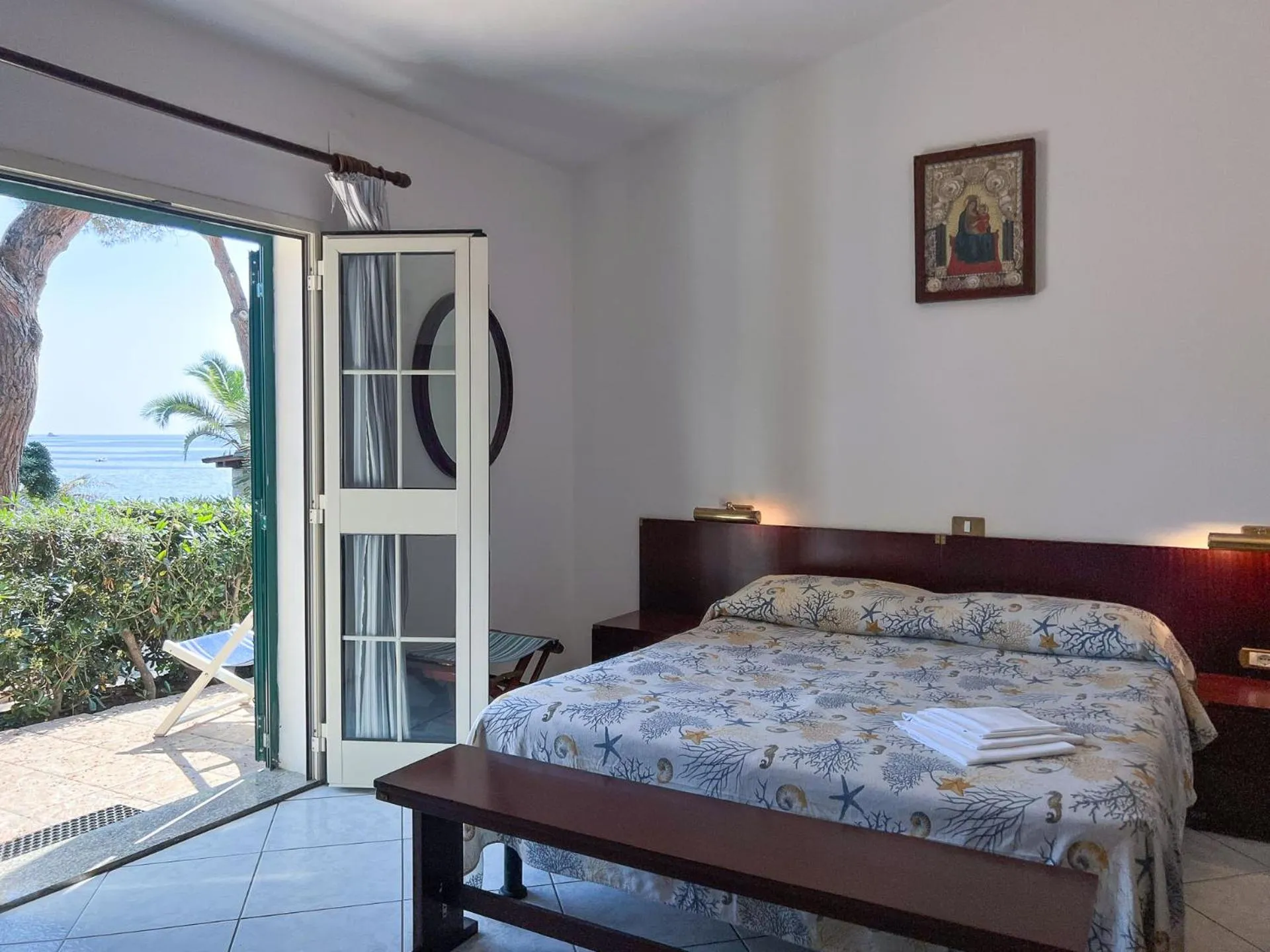 View (from property/room), Bed in Mandel 2 Residence by Mandel club