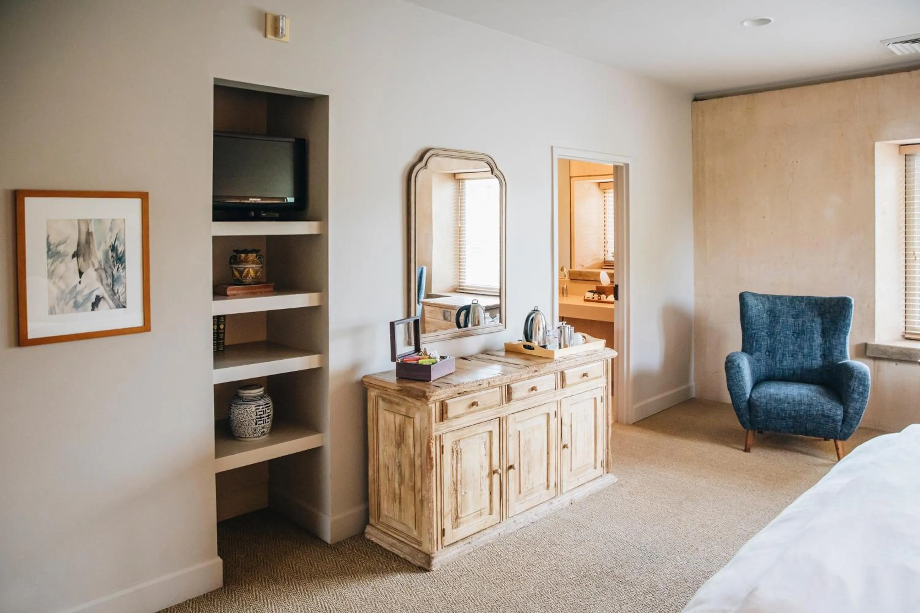 TV and multimedia, Bed in Seven Branches Venue and Inn