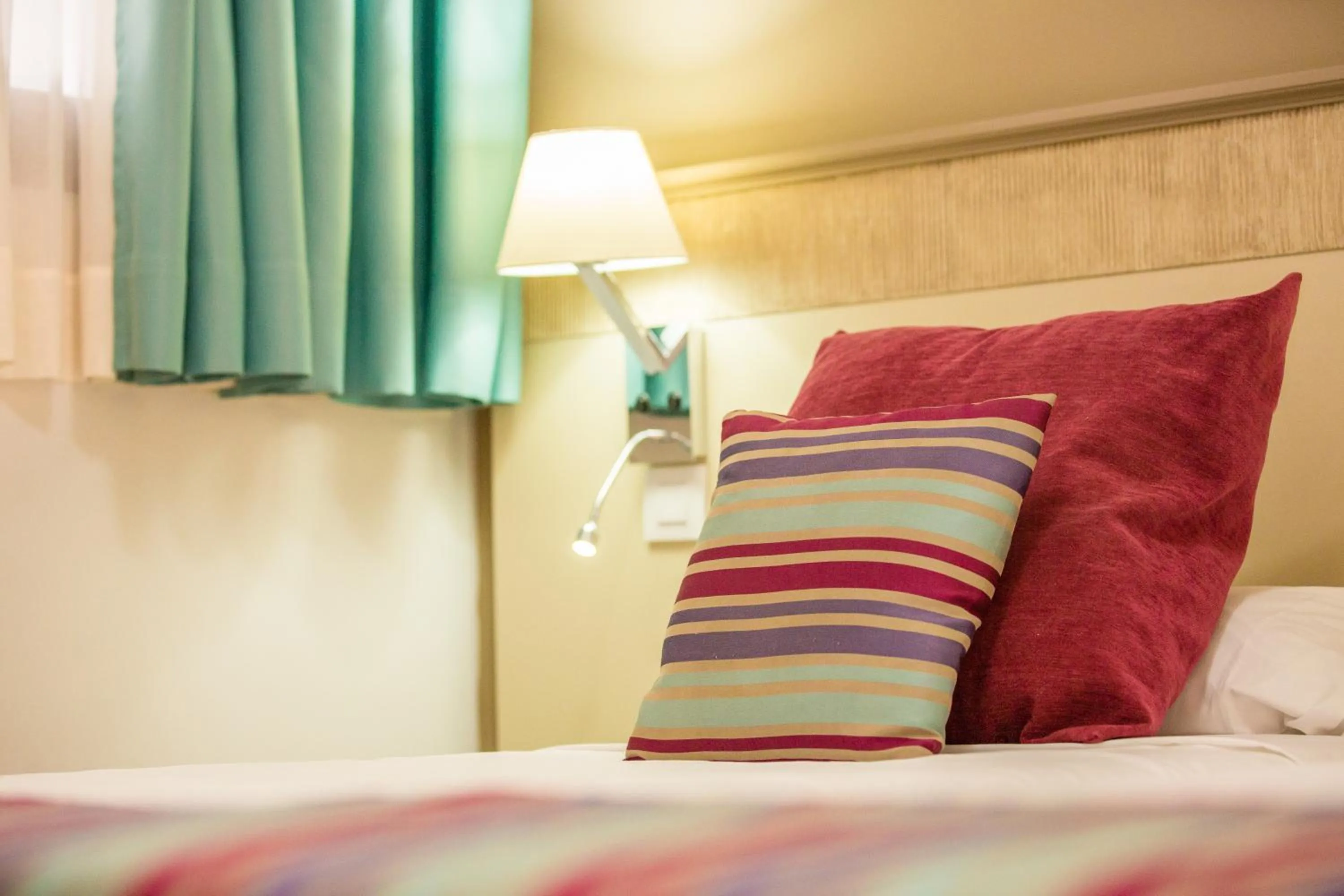 Bedroom in Amadores Beach Apartments