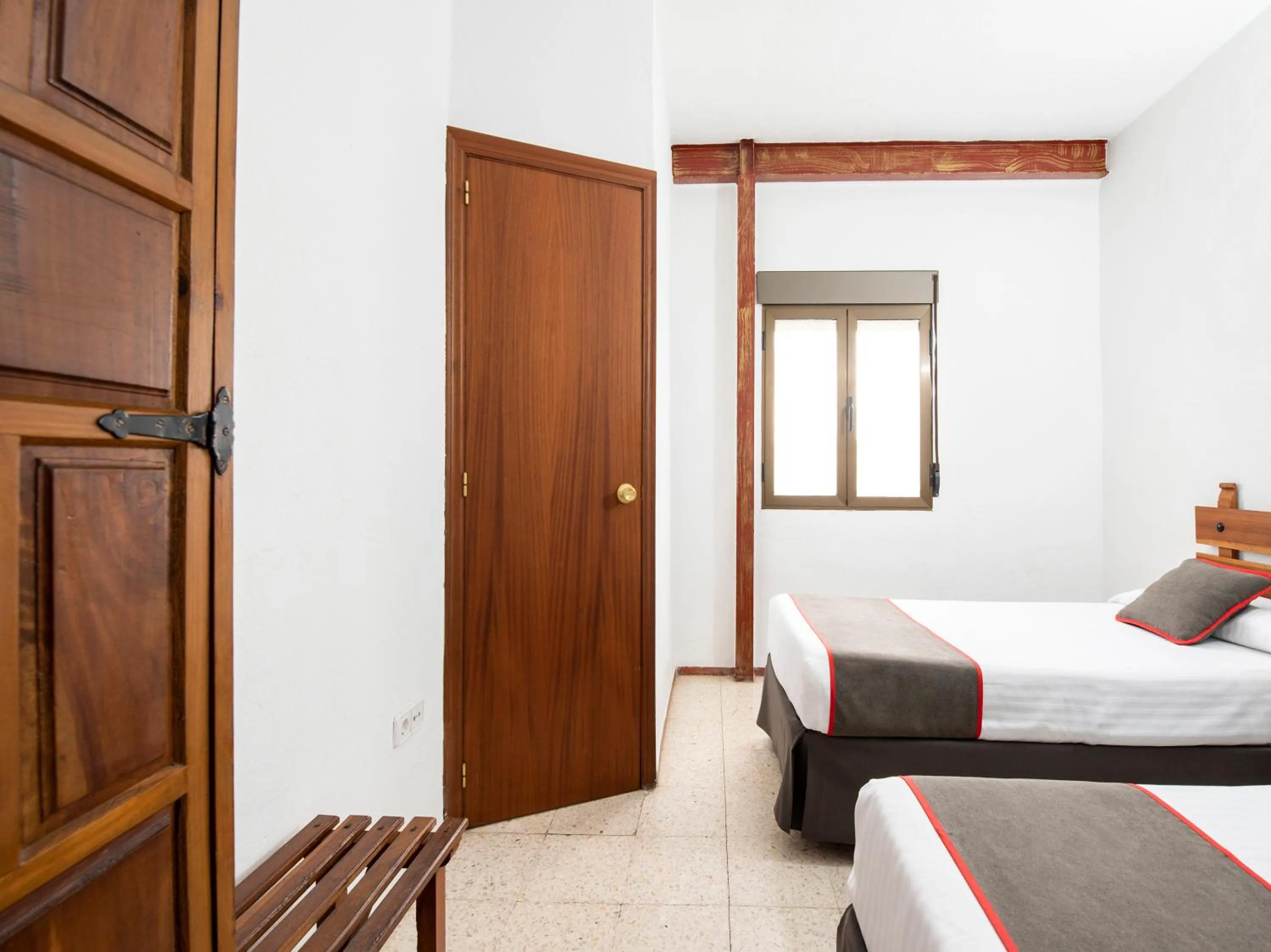 Bed in Hostal Santiago