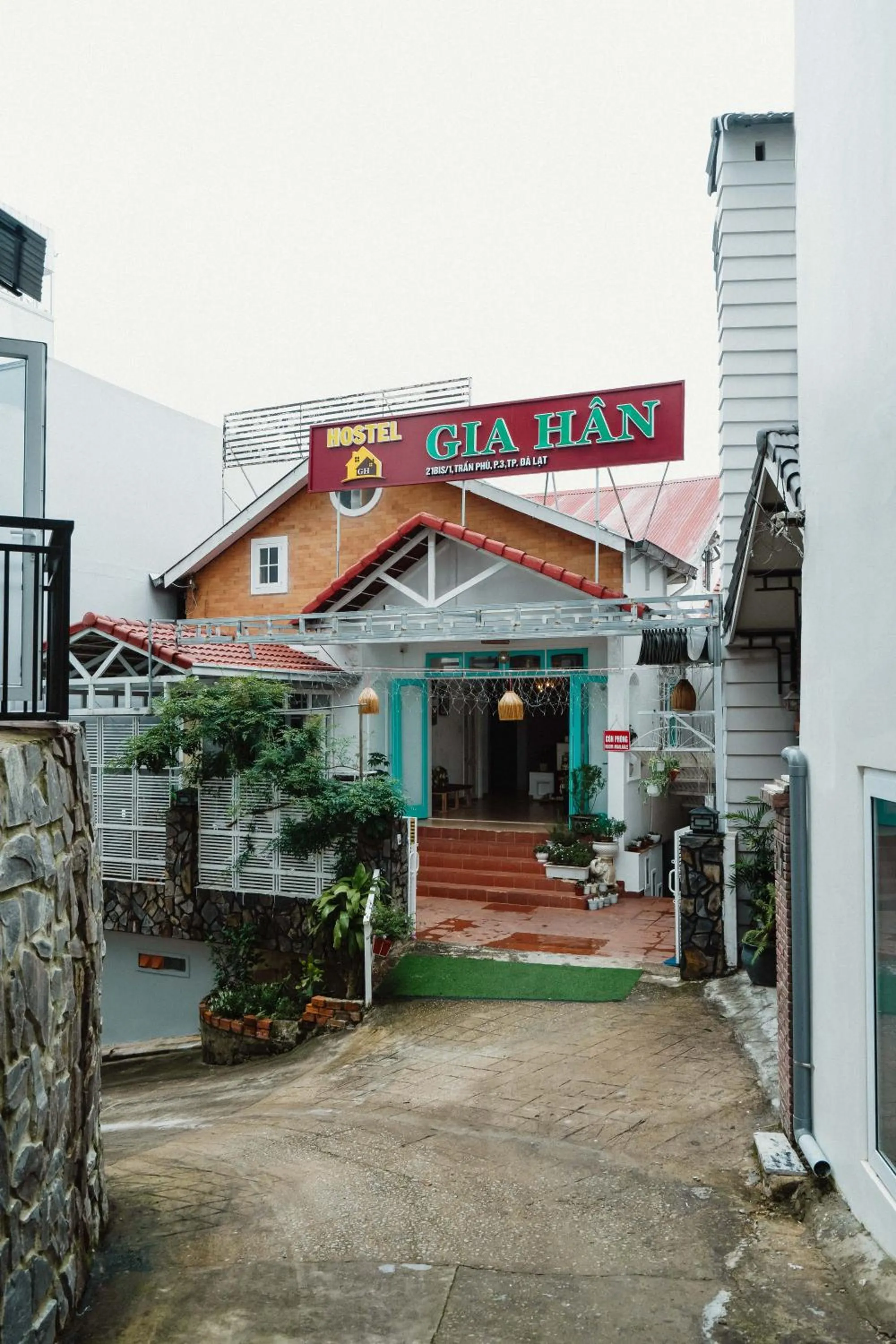 Property building in Gia Hân Hotel