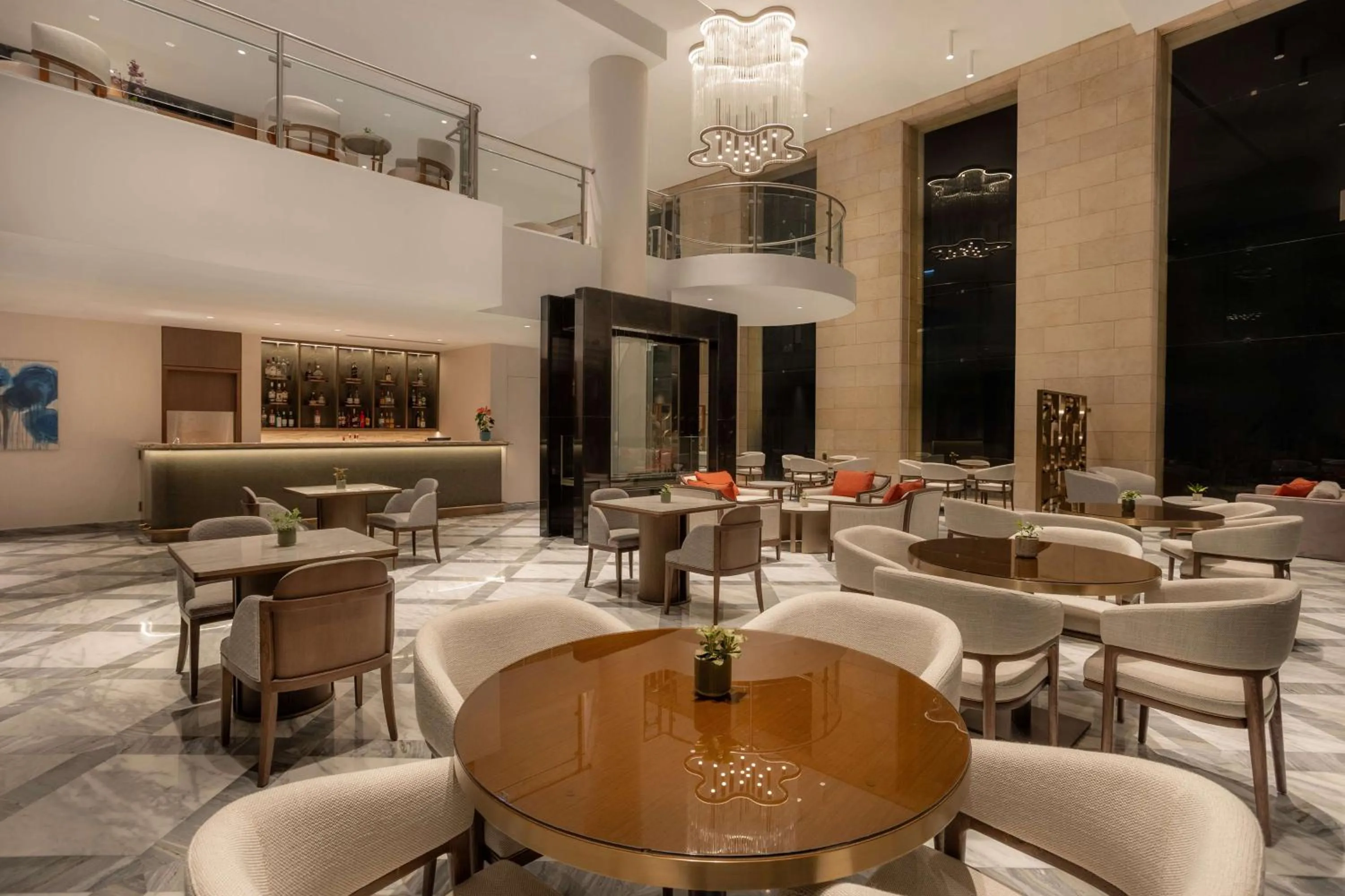 Restaurant/places to eat in Kempinski Hotel Amman