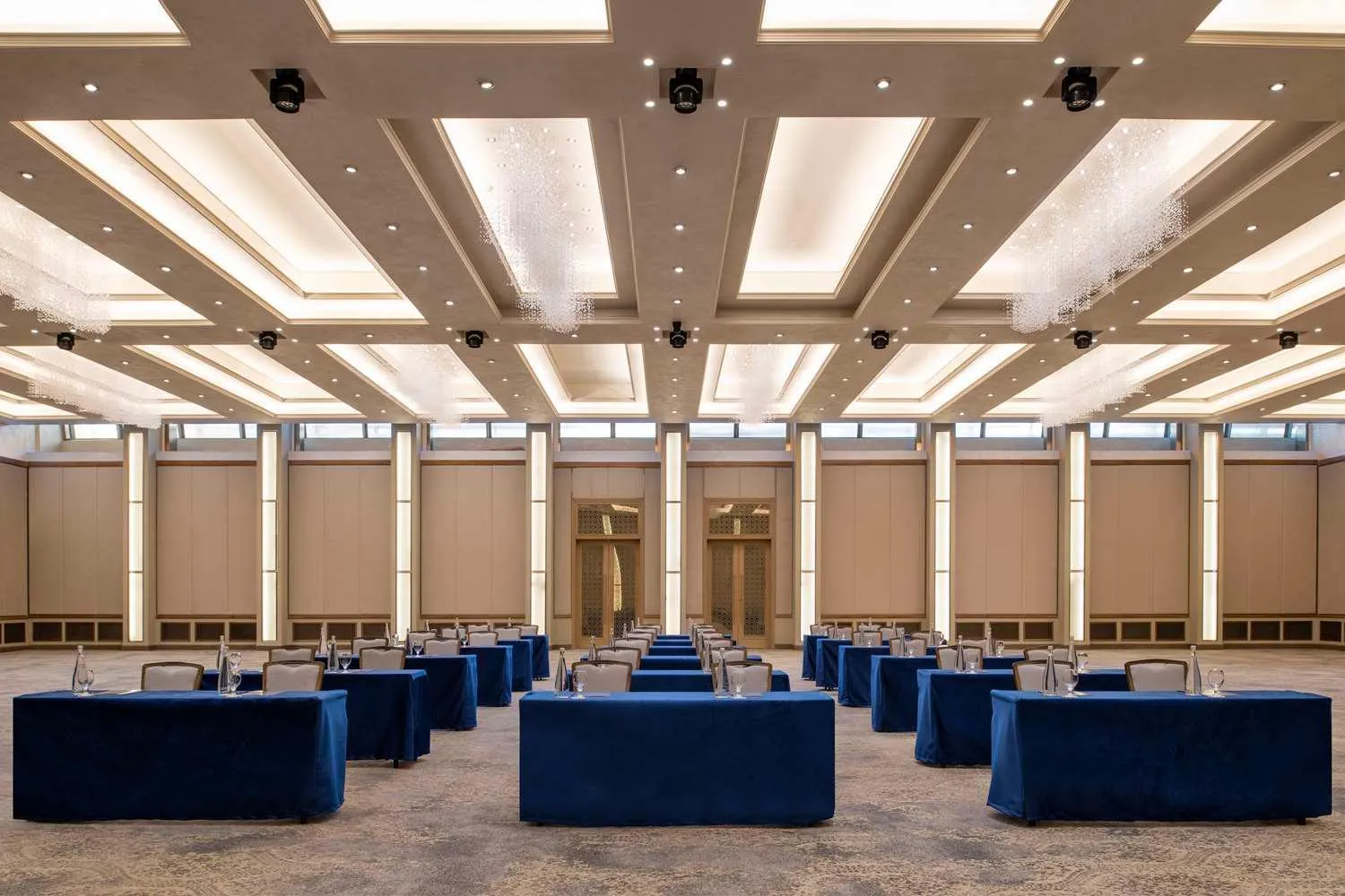 Meeting/conference room in Signia by Hilton