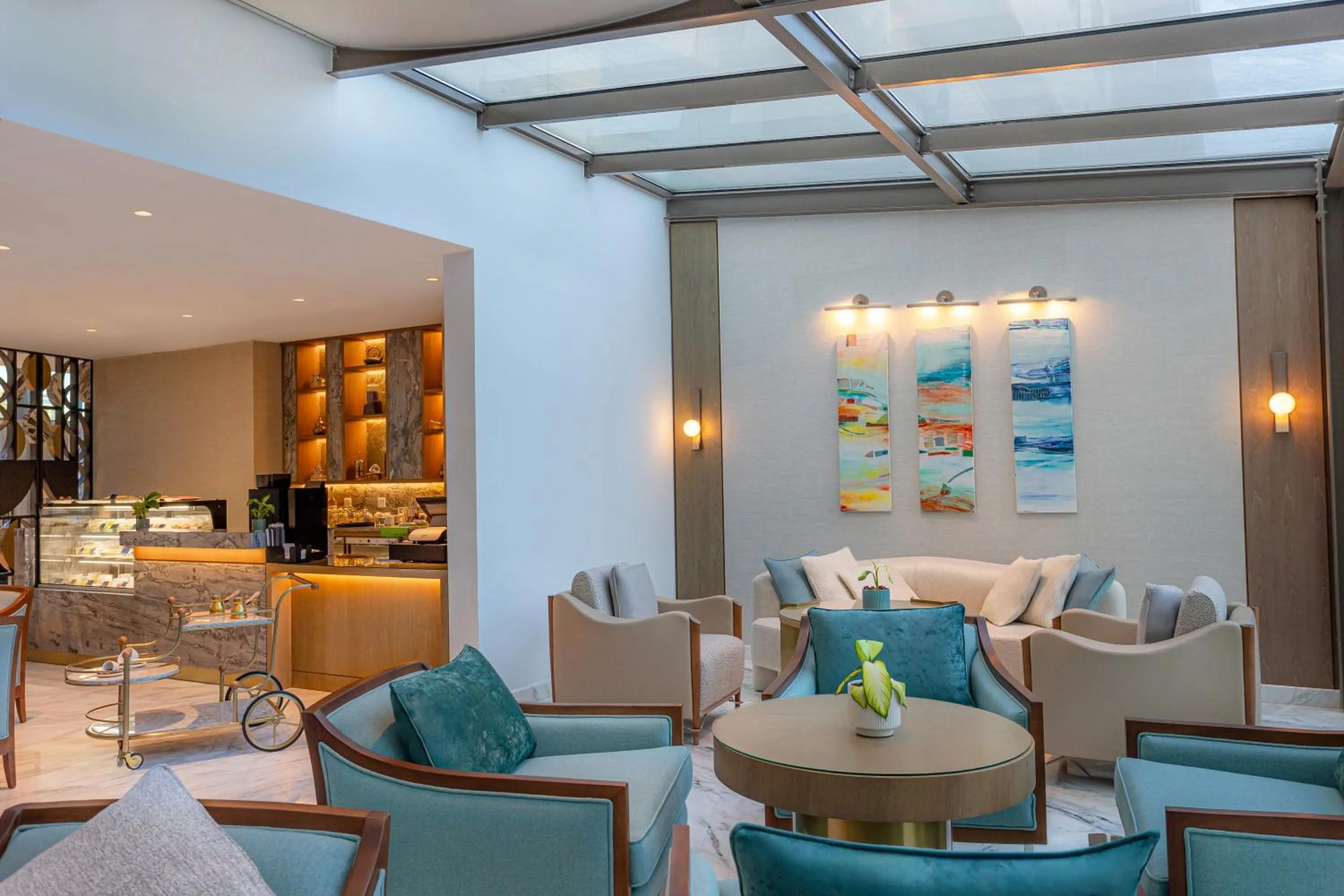 Restaurant/places to eat in Signia by Hilton