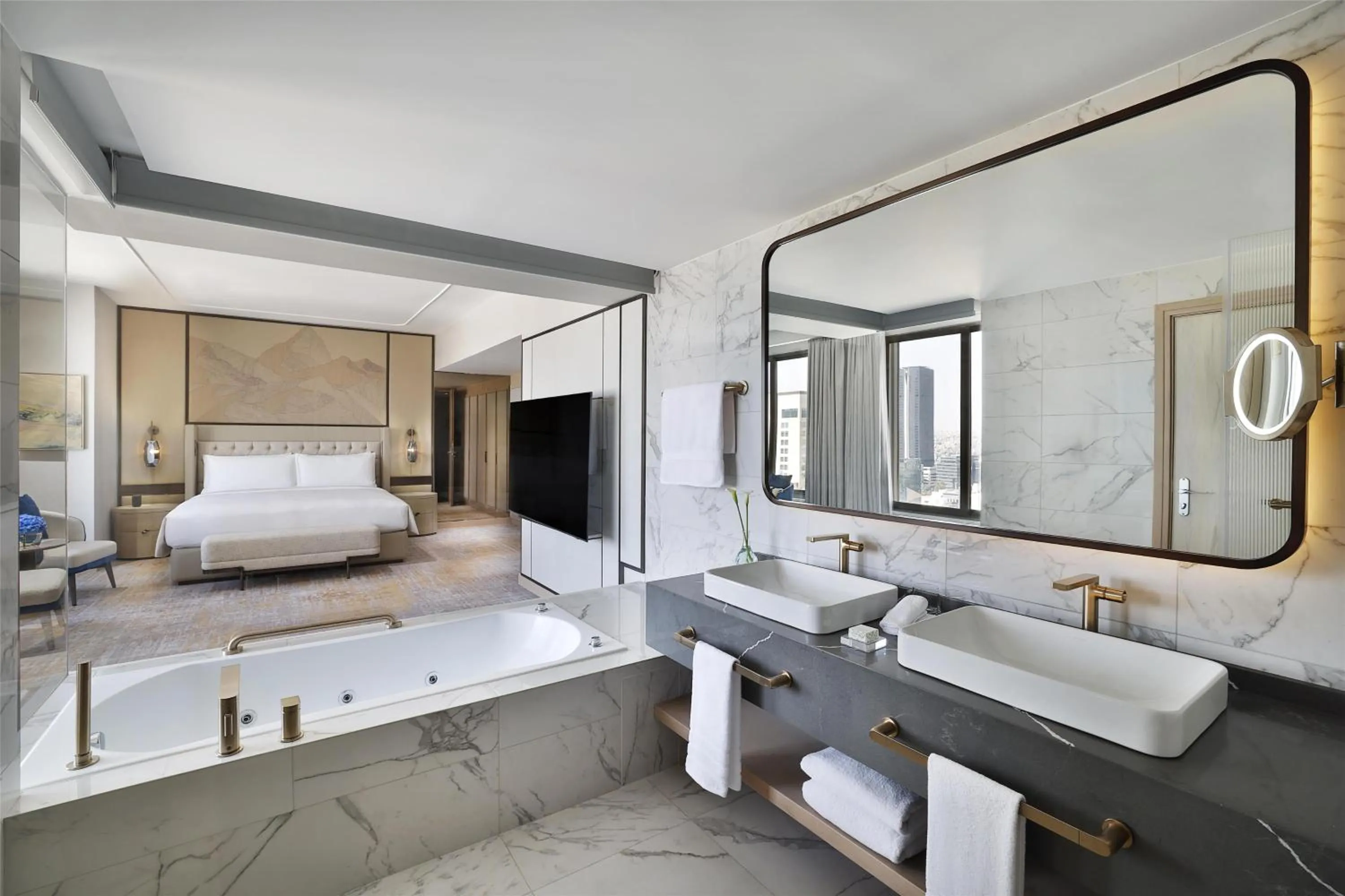 Bathroom, Bed in Signia by Hilton