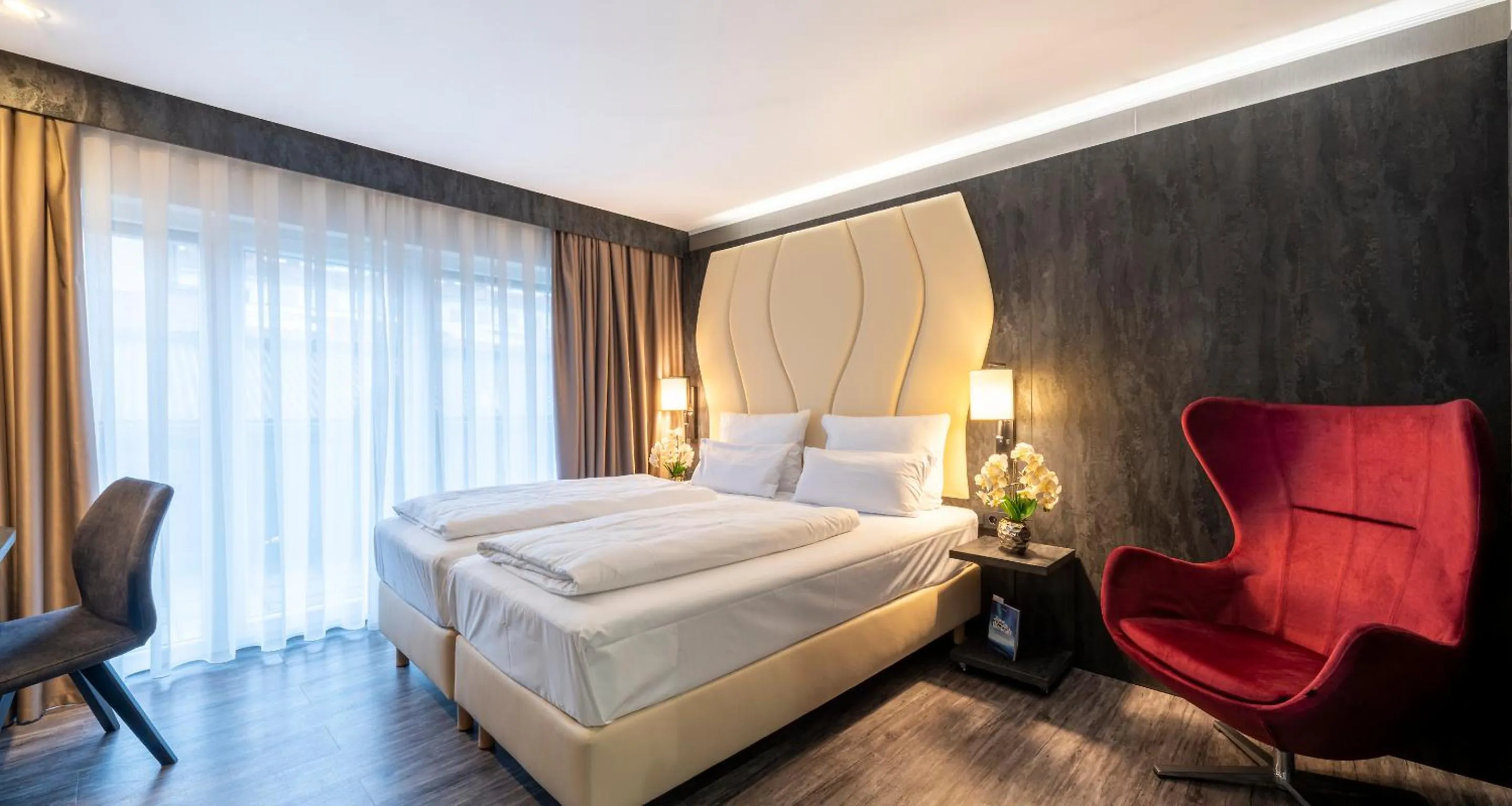 Photo of the whole room, Bed in PLAZA INN Heilbronn