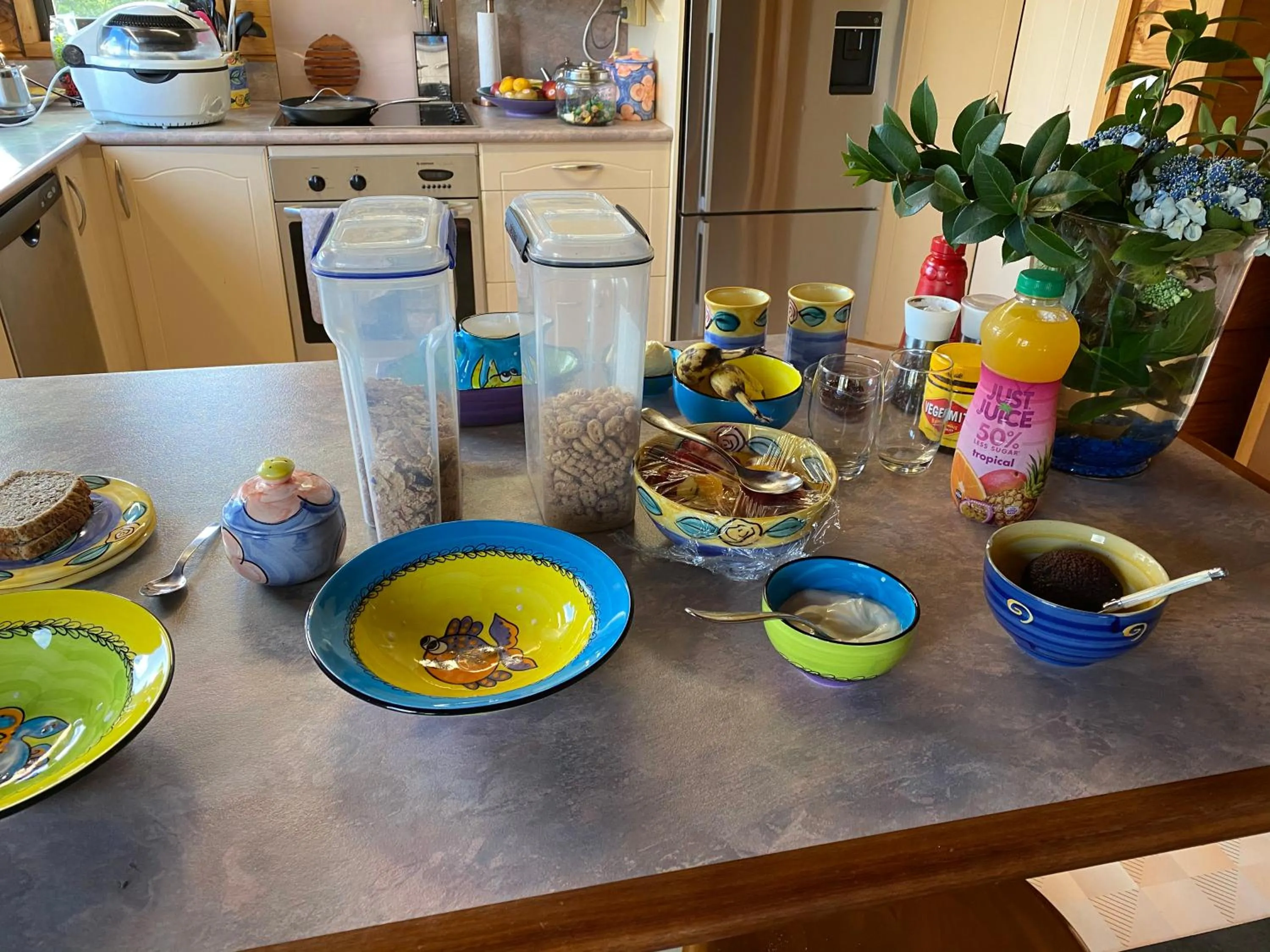 Breakfast in Norfolk Gardens Bed and Breakfast