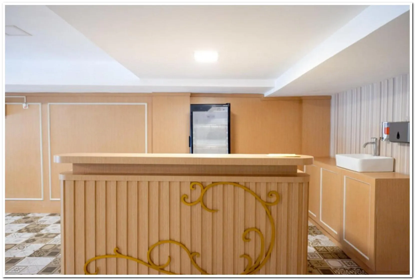 RedDoorz Plus @ Madukoro Raya Semarang