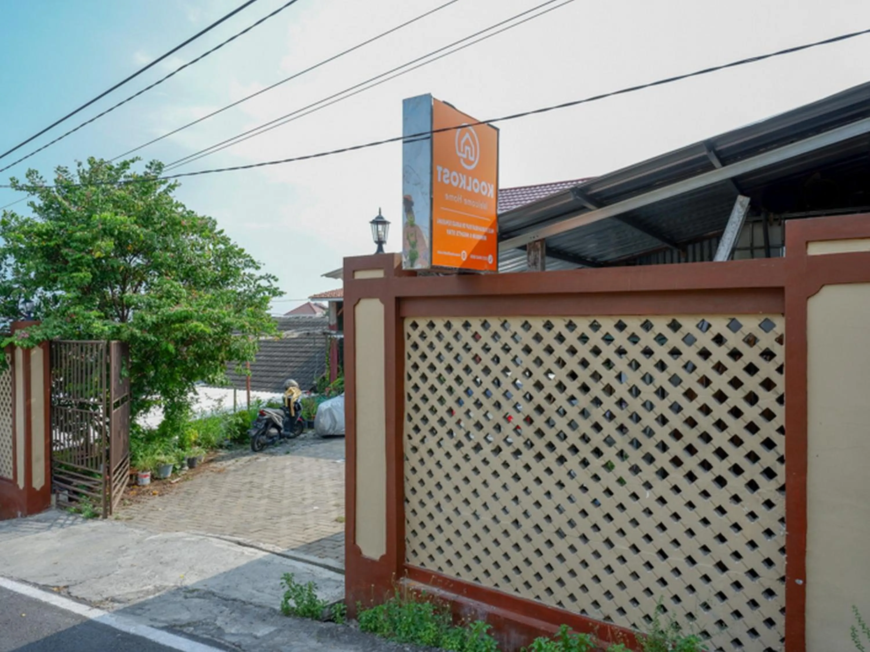 Property building in KoolKost Syariah near RSUP Dr Kariadi Semarang Minimum Stay 6 nights