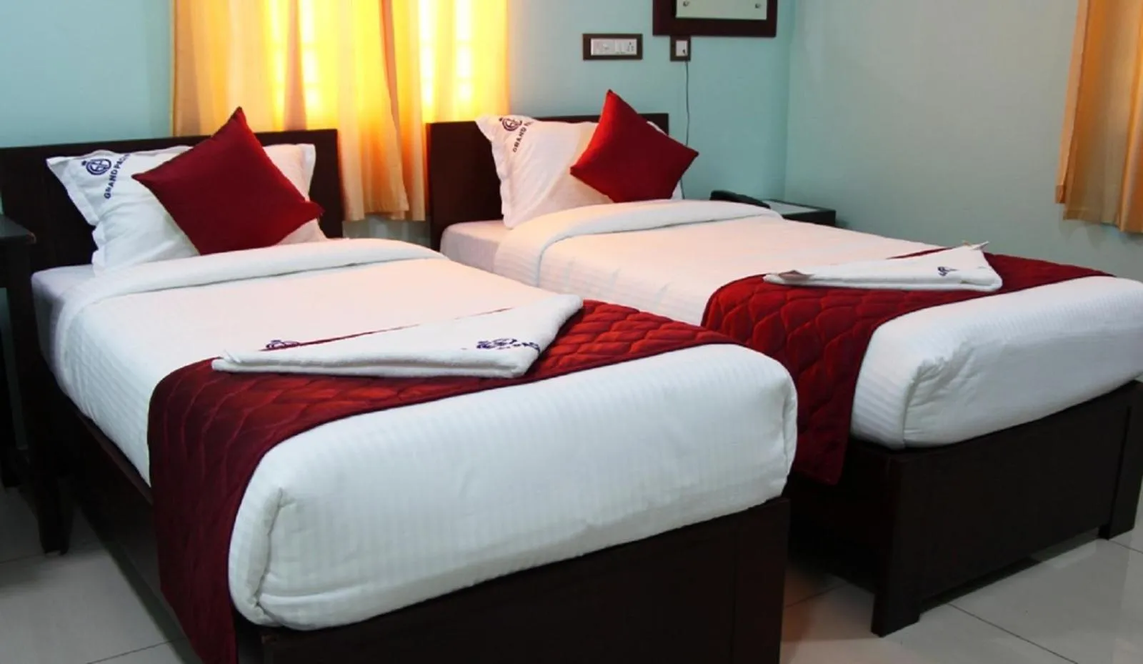 bunk bed, Bed in Grand Pacific