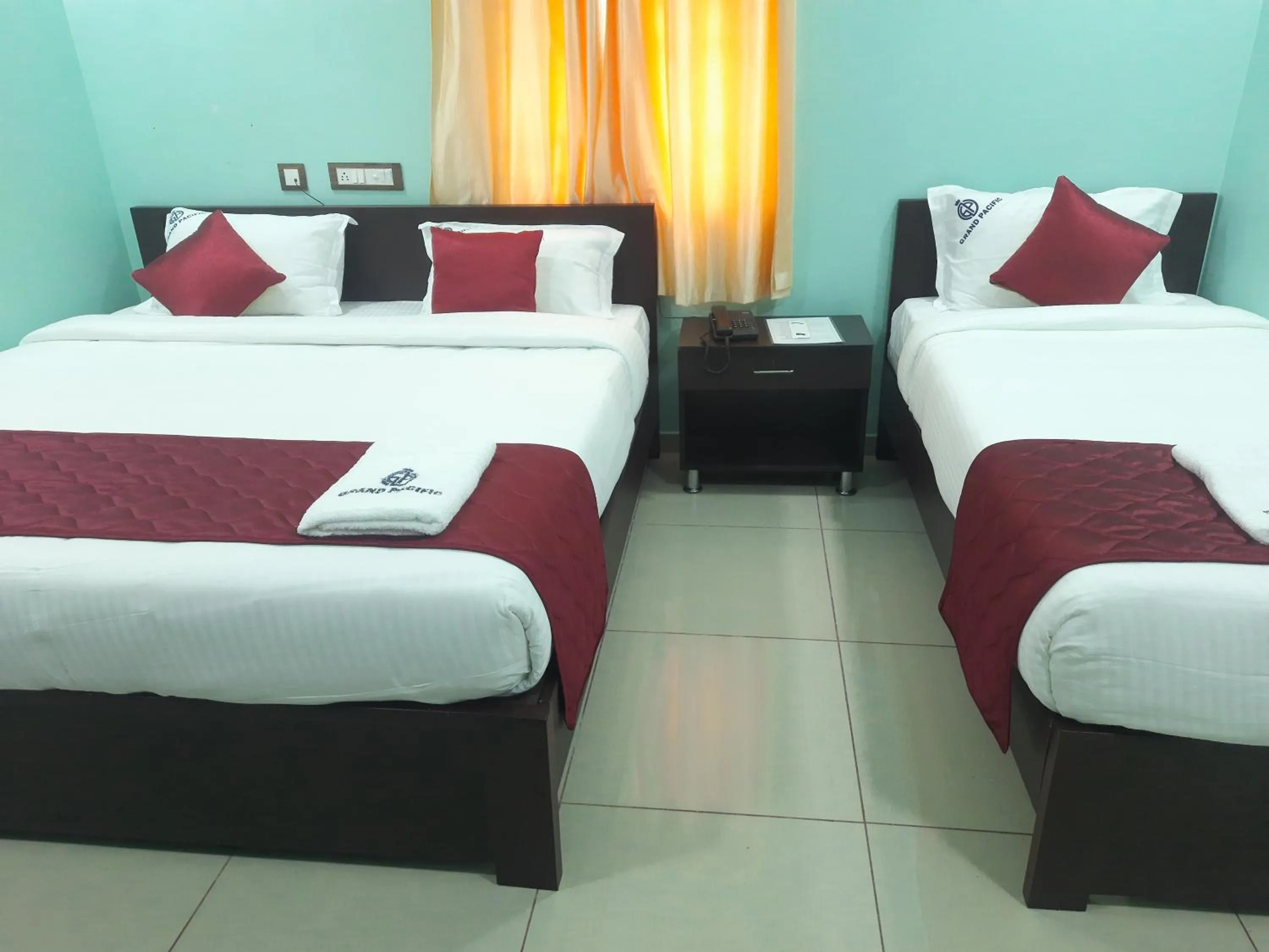 Bed in Grand Pacific