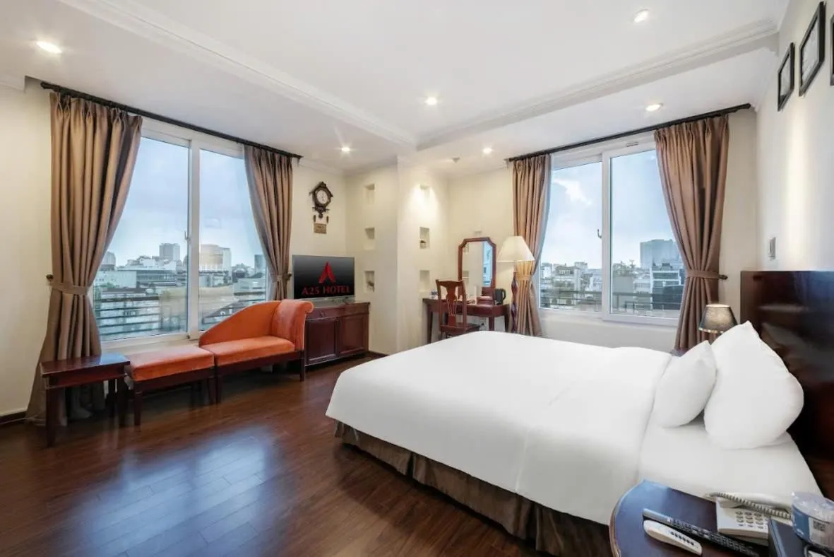 Bed in A25 Hotel - 15 Trần Quốc Toản
