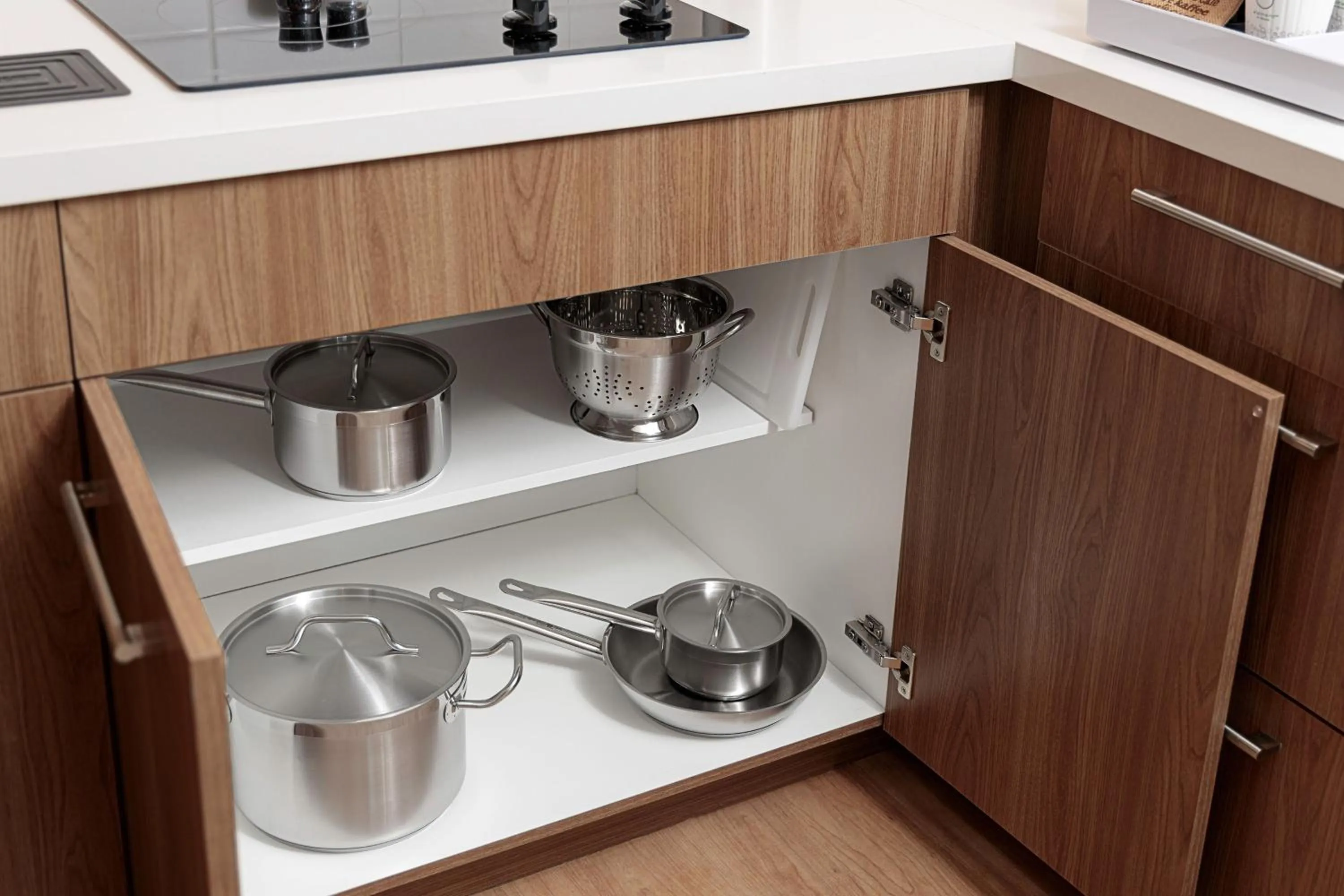 Kitchen or kitchenette in Element Nashville Vanderbilt West End