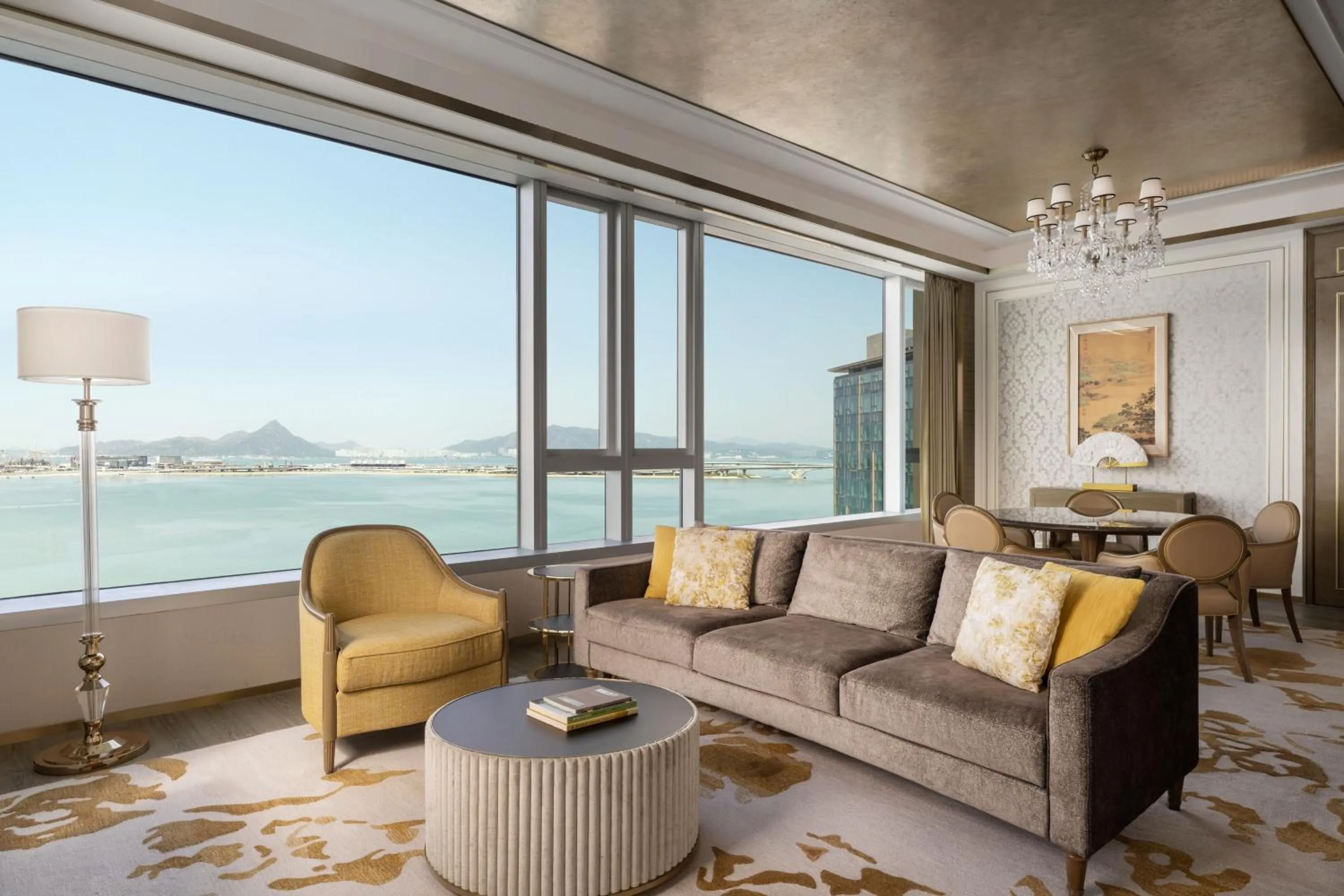 Bedroom in Sheraton Hong Kong Tung Chung Hotel