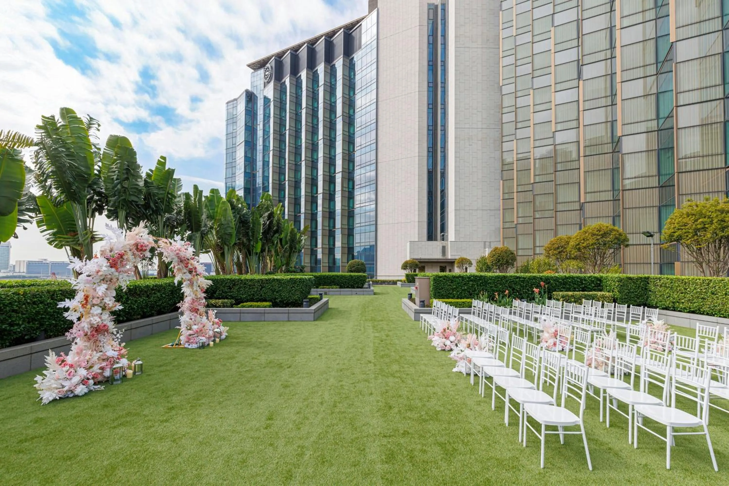 Banquet/Function facilities in Sheraton Hong Kong Tung Chung Hotel