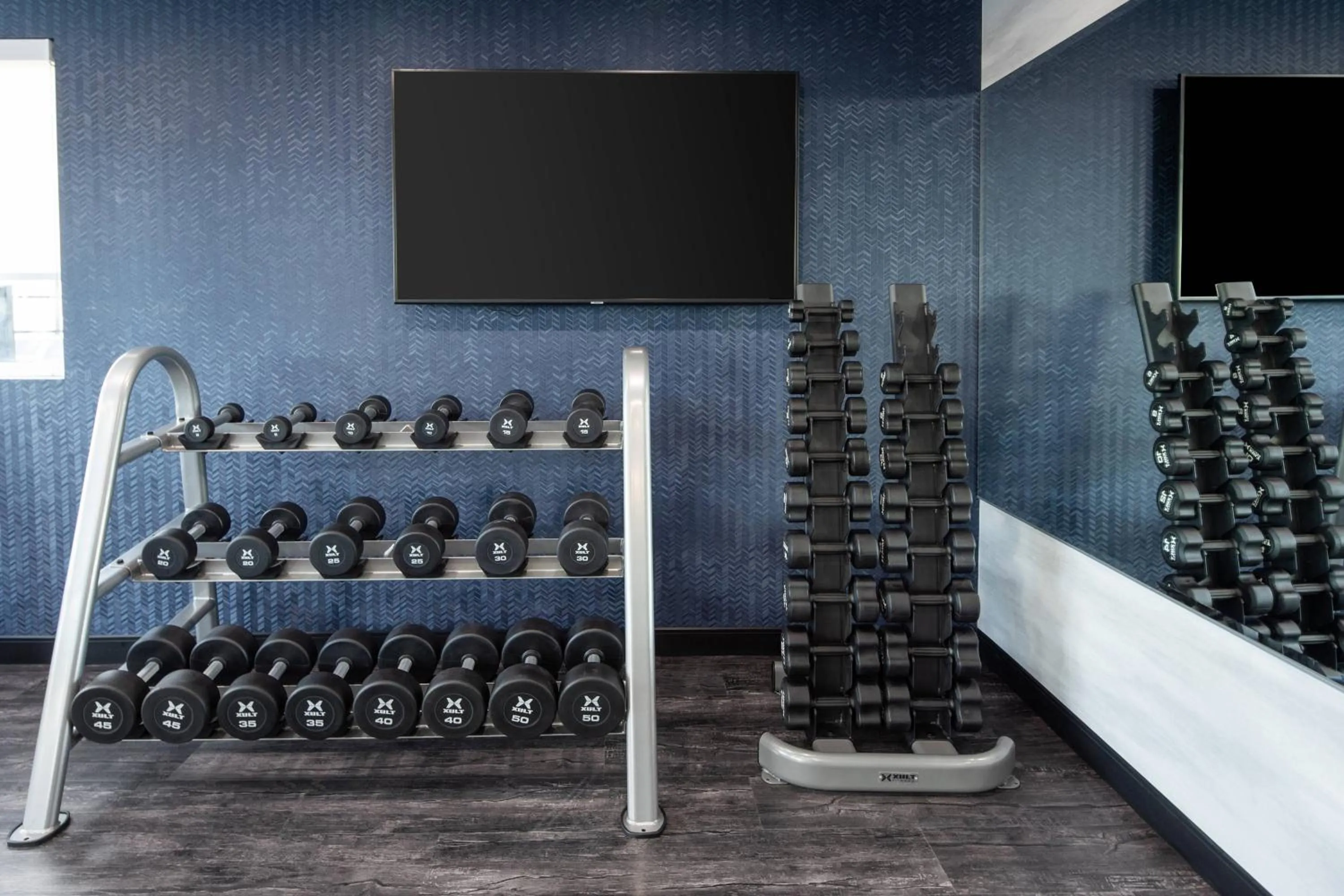 Fitness centre/facilities in Fairfield by Marriott Inn & Suites Anaheim Los Alamitos