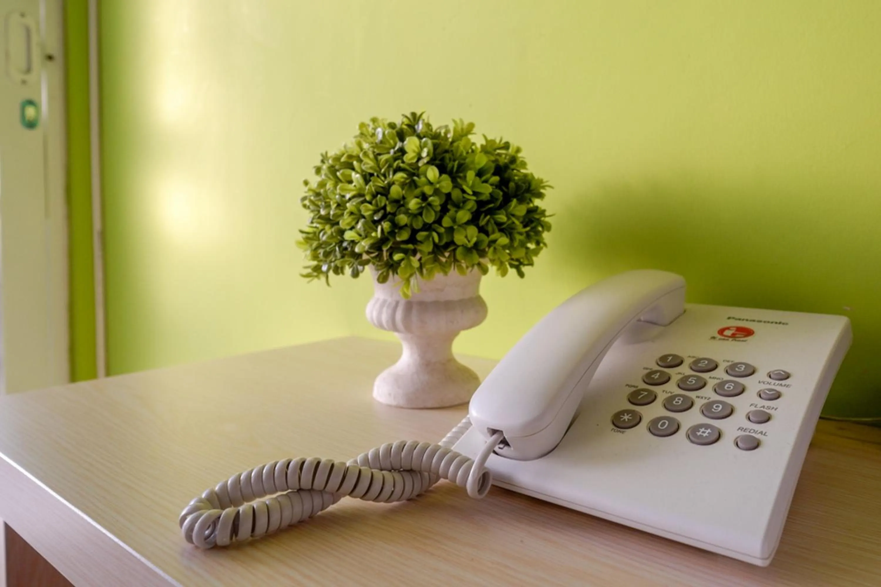 RedDoorz Syariah at Omah Sawah