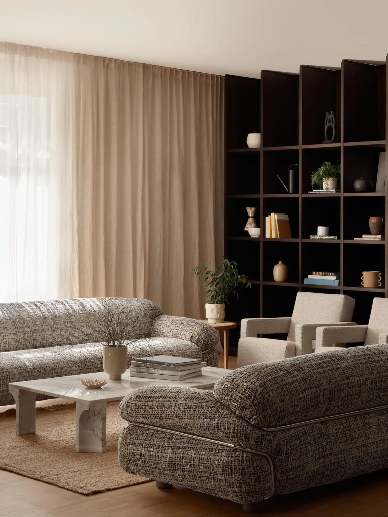 Communal lounge/ TV room in Bob W Munich Schwabing