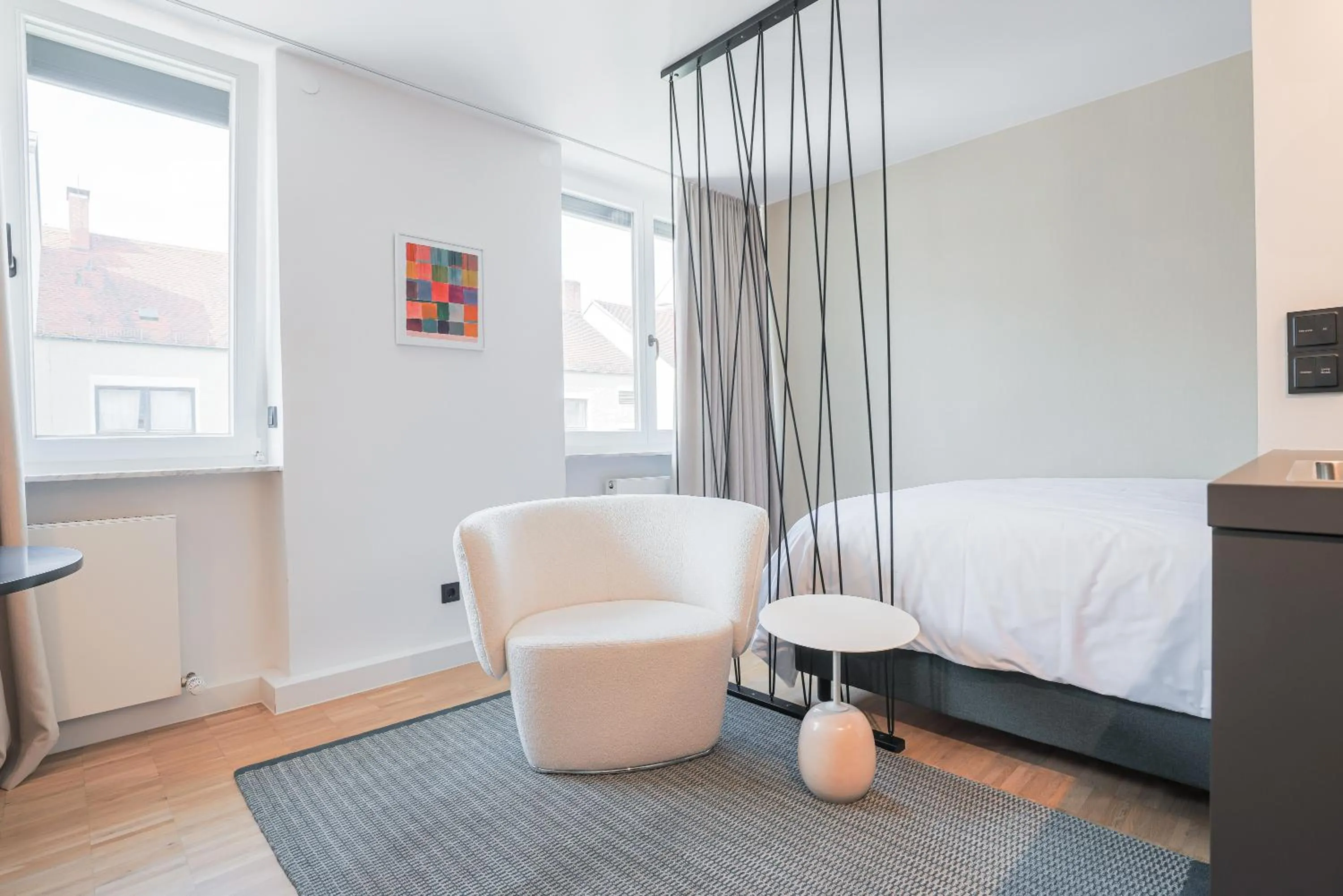 Photo of the whole room, Bed in HApato