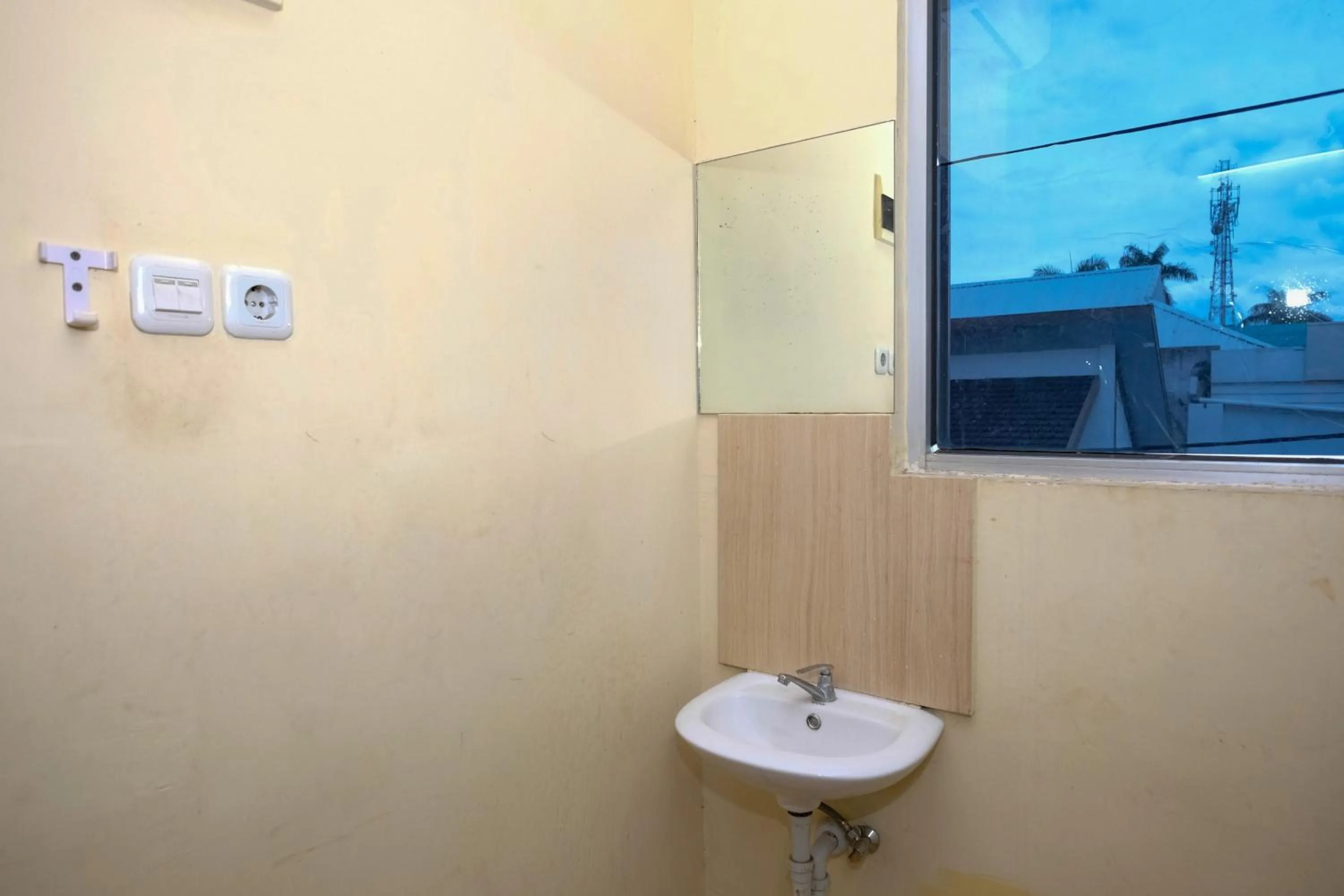 Bathroom in Urbanview Hotel Gangnam near Mall Olympic Garden