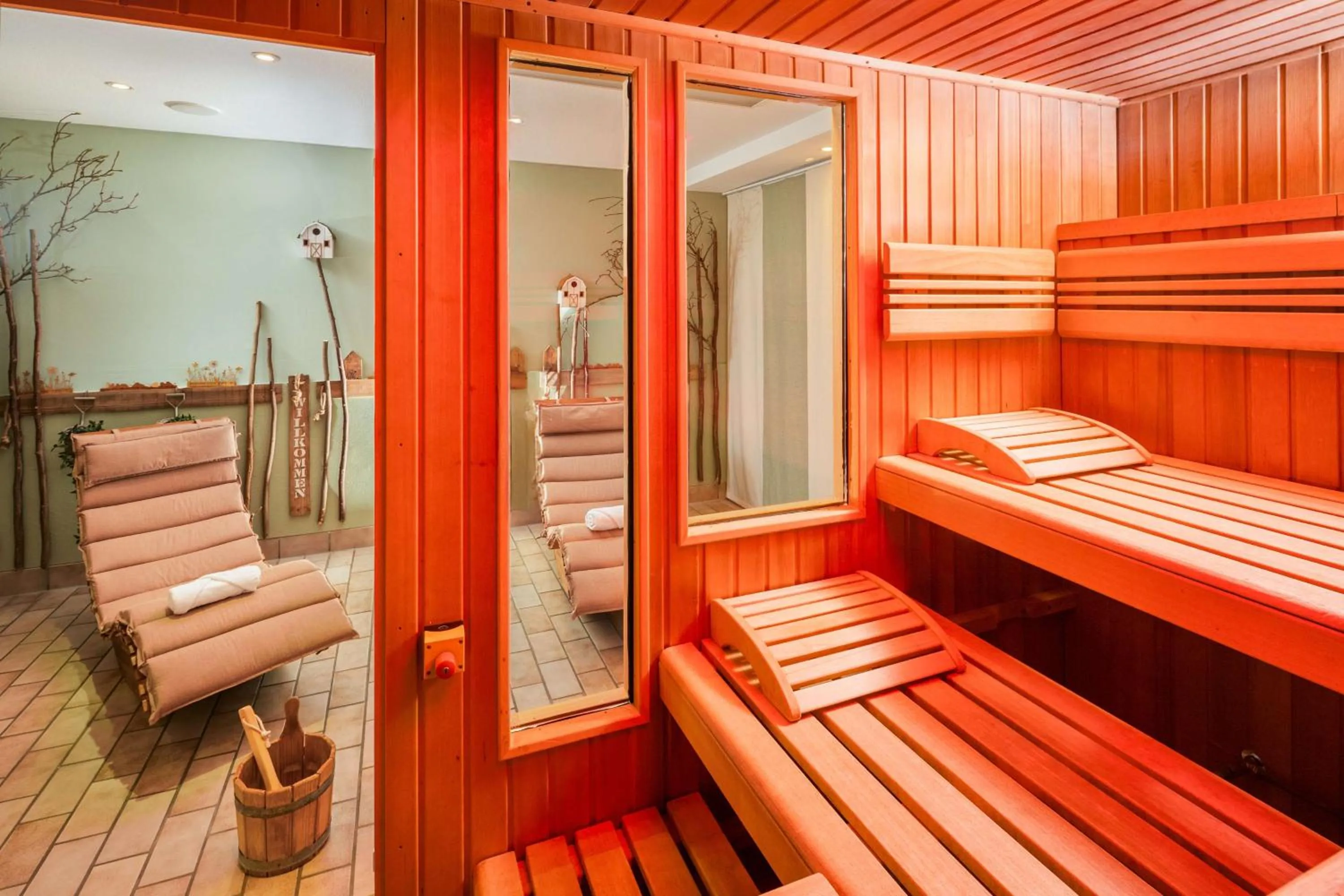 Sauna, Bed in Best Western Hotel Favorit