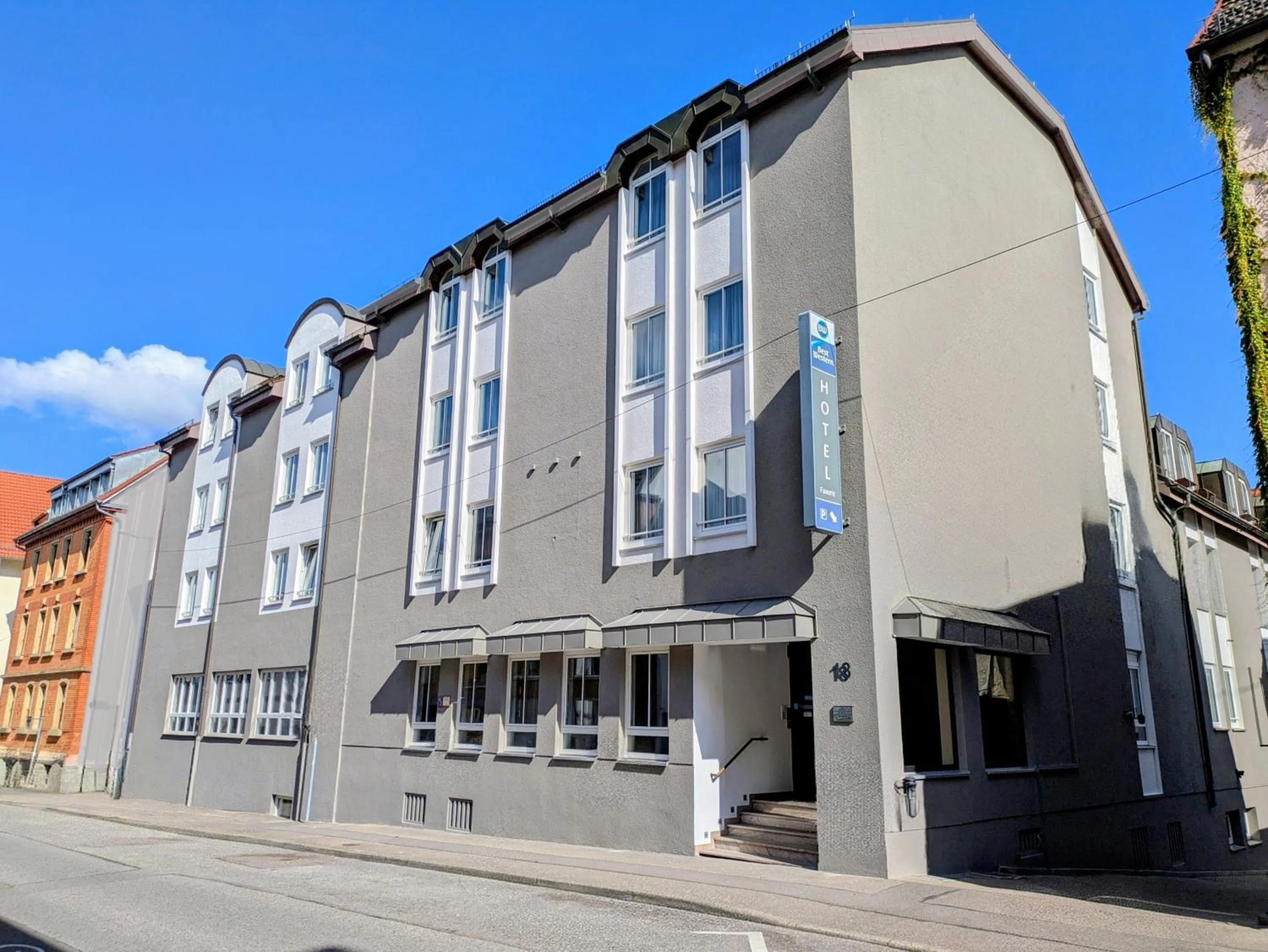 Property building in Best Western Hotel Favorit