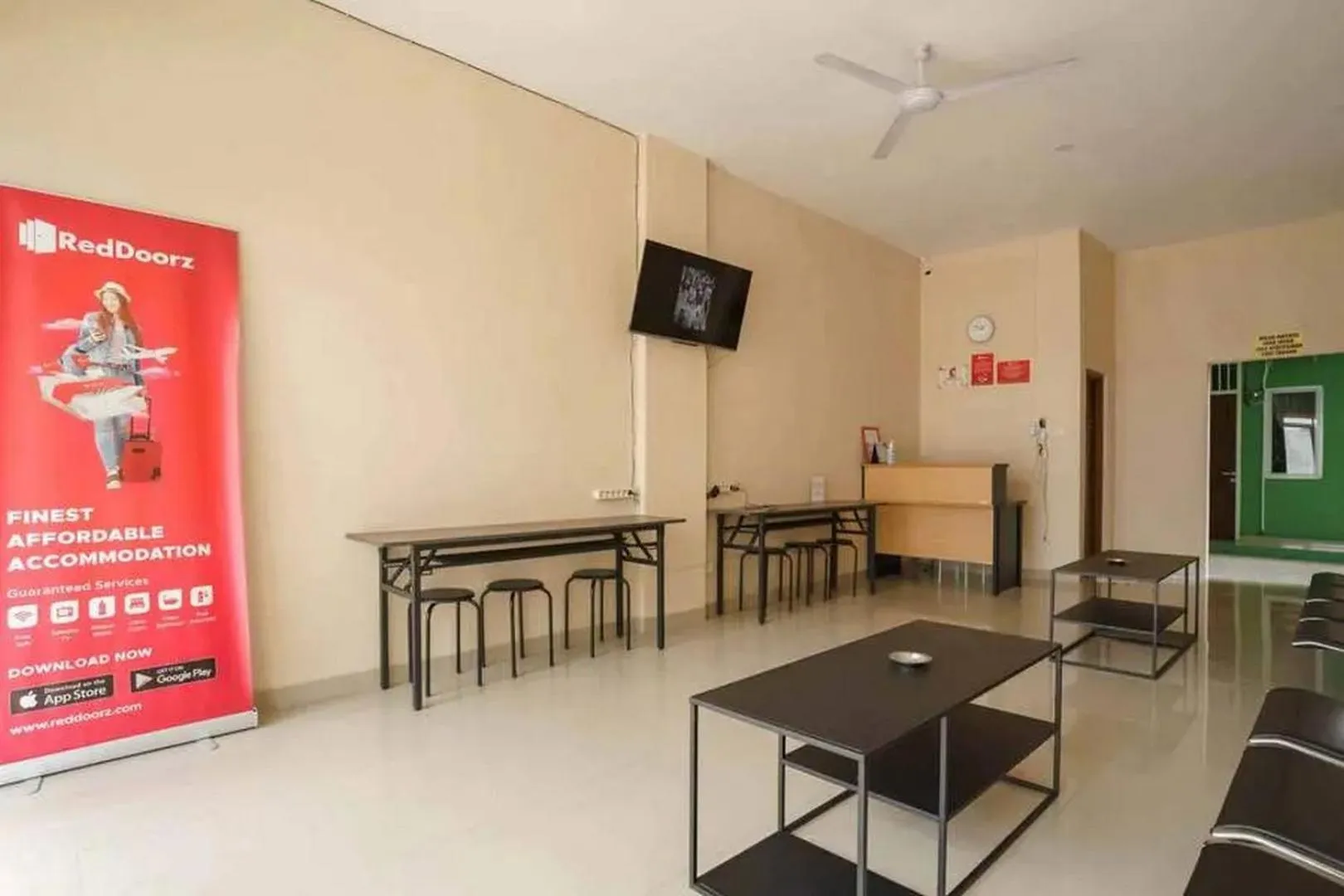 Lobby or reception in RedDoorz near UBL Lampung 2