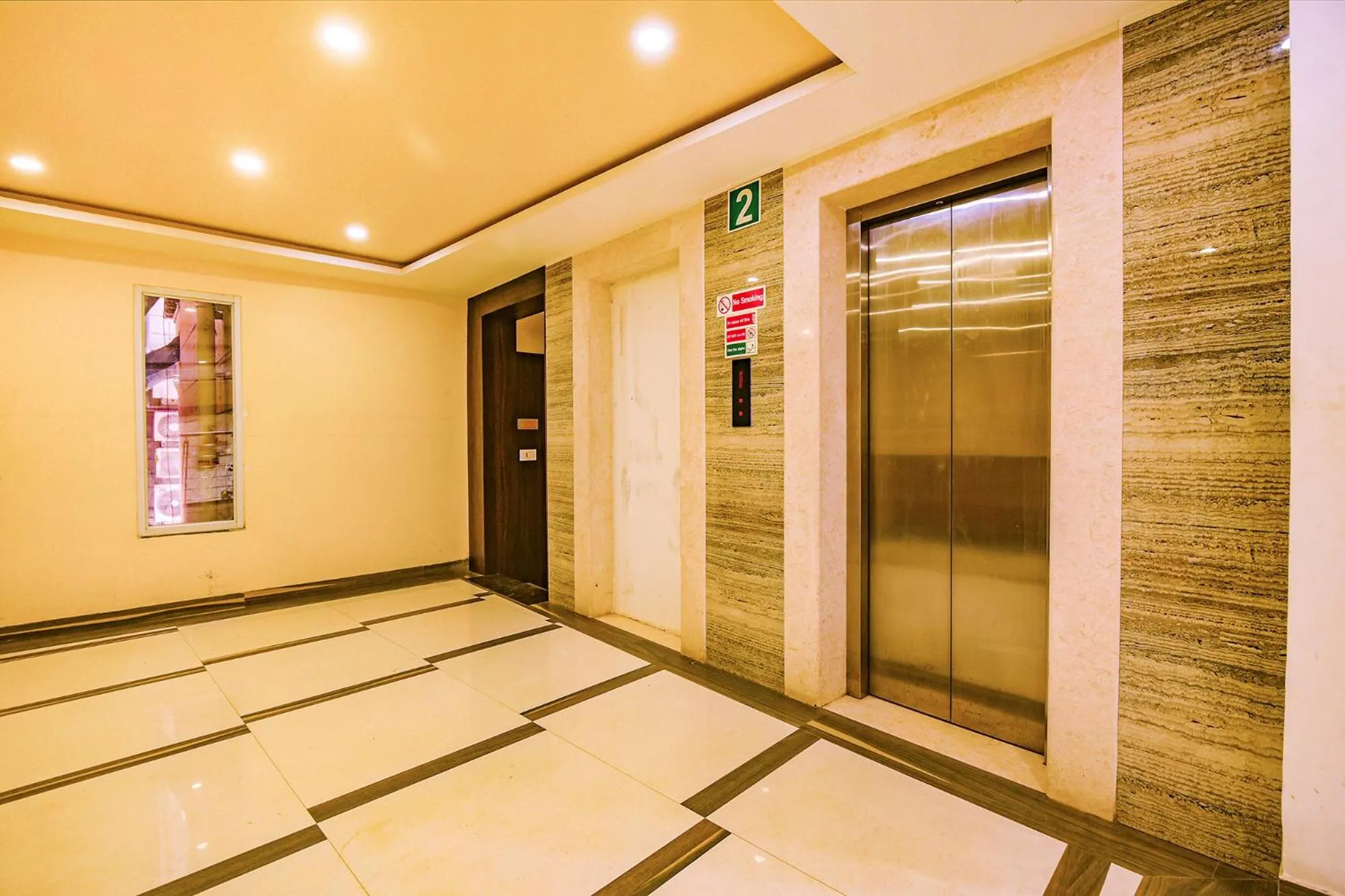elevator in Via Phoenix Resorts - Nr M Chinnaswamy Stadium