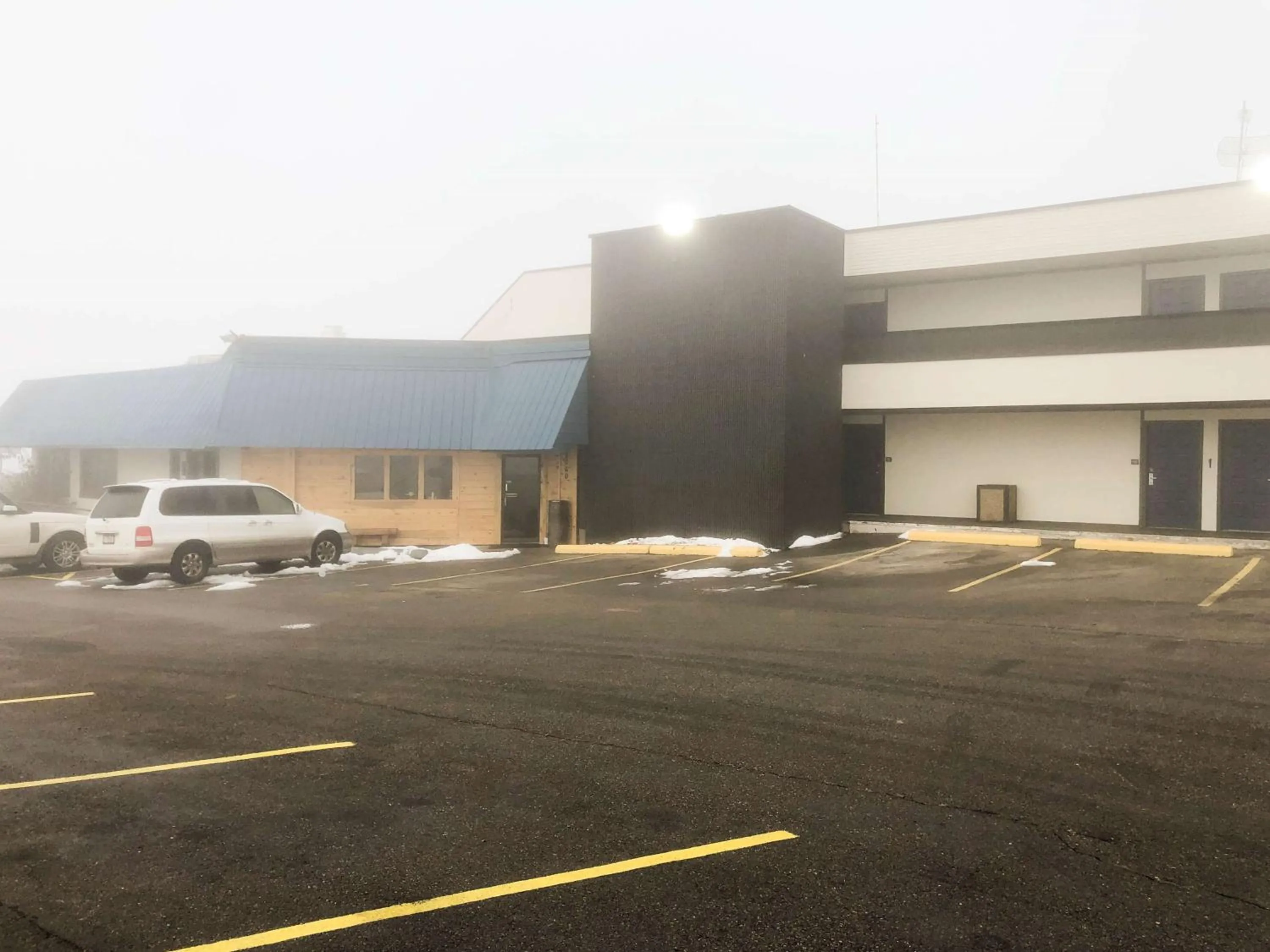 Property building in Motel 6 Missoula, Mt - Wye - Travel Plaza