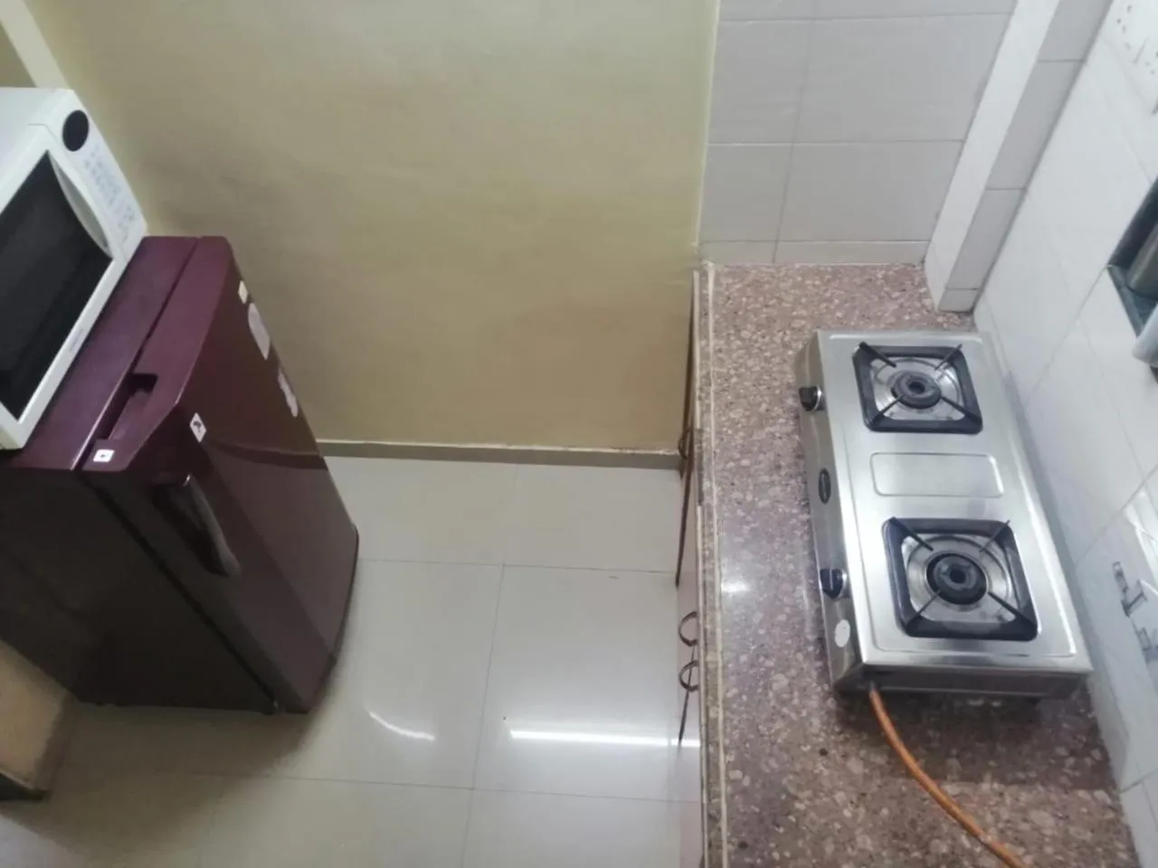 Kitchen or kitchenette in Stone shelter