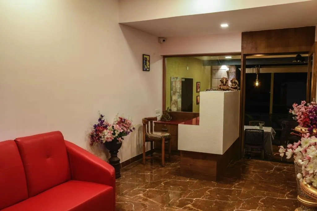 Lobby or reception in Stone shelter