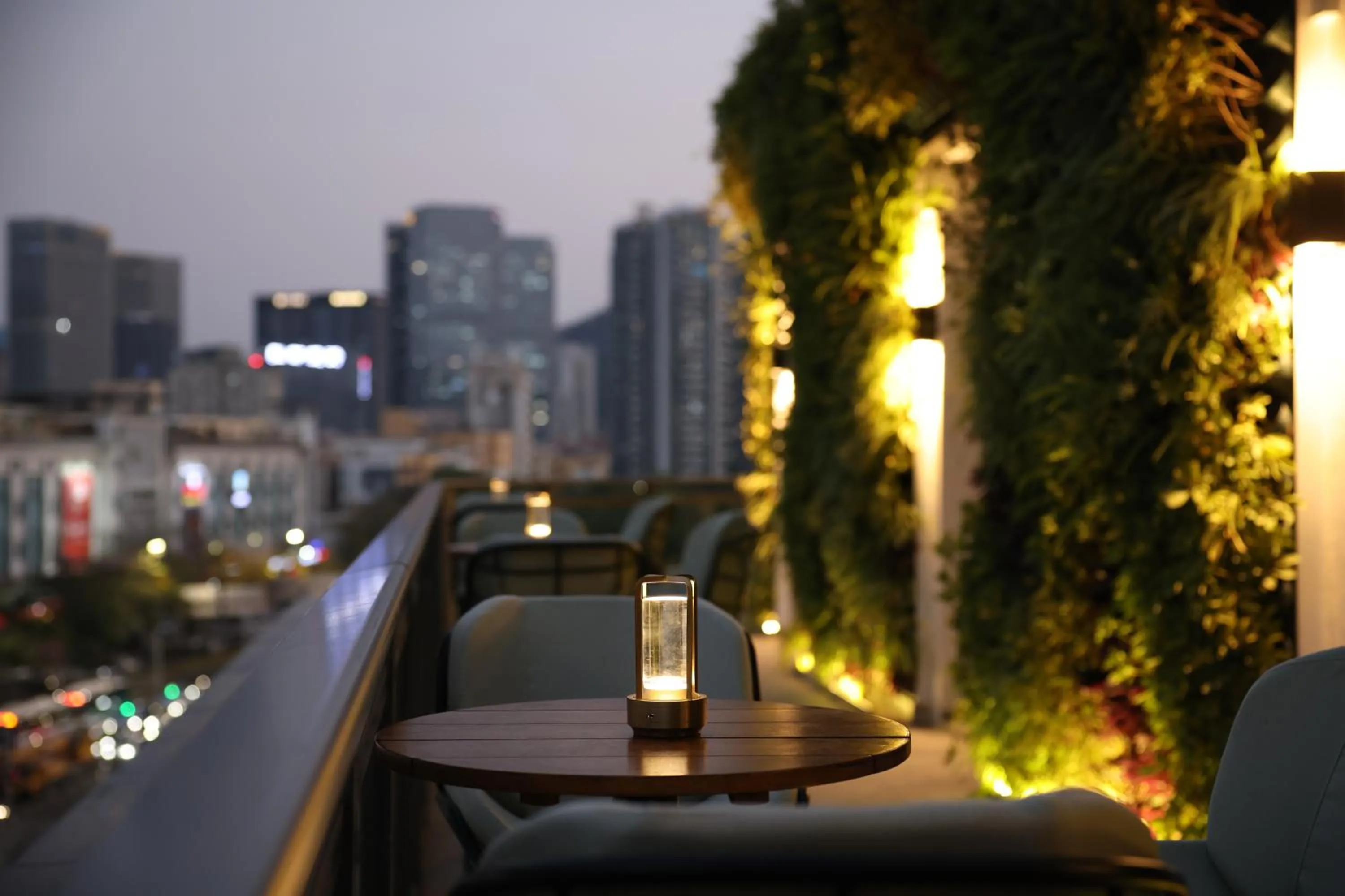 Lounge or bar in EVEN Hotel Shenzhen Nanshan by IHG