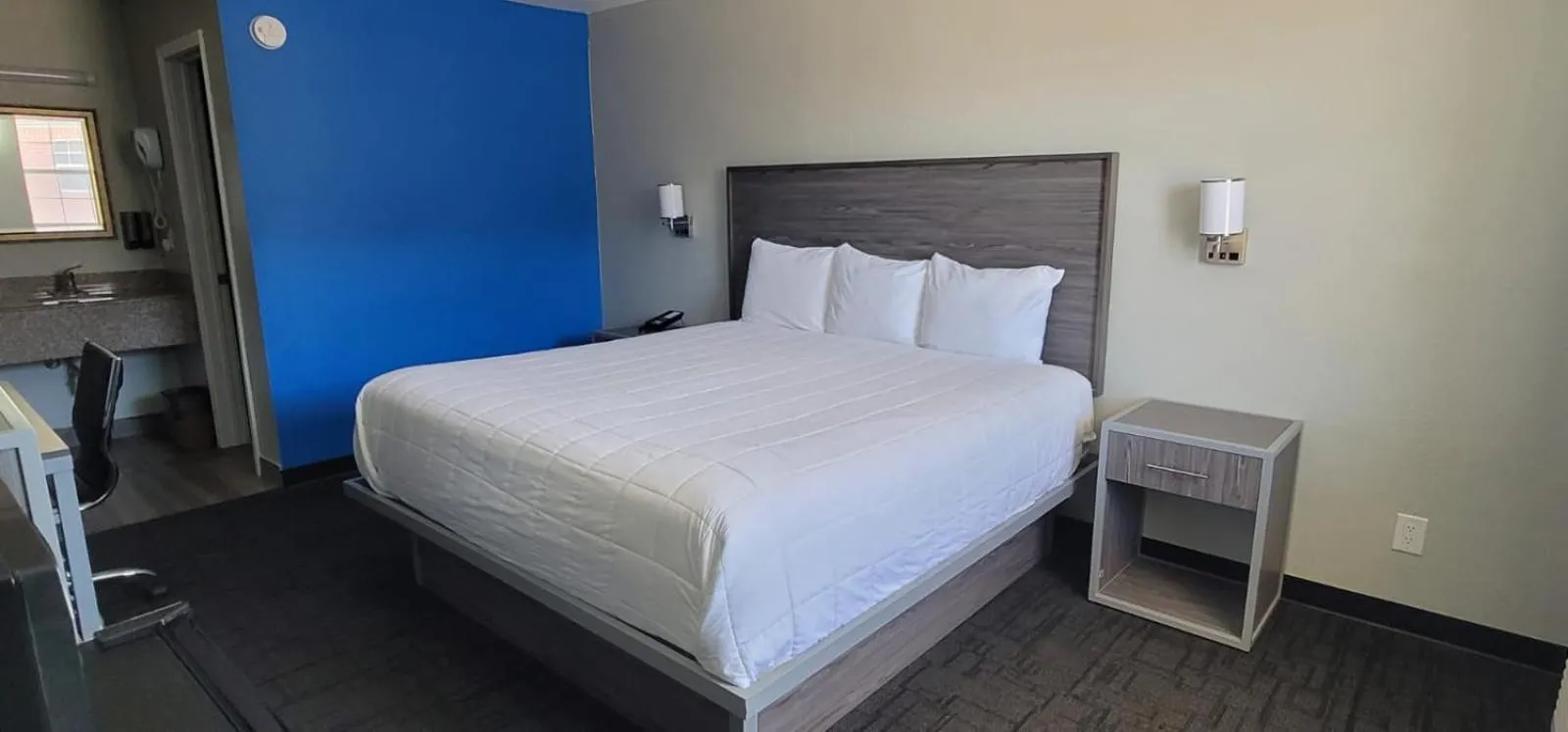 Bed in Green Country Inn